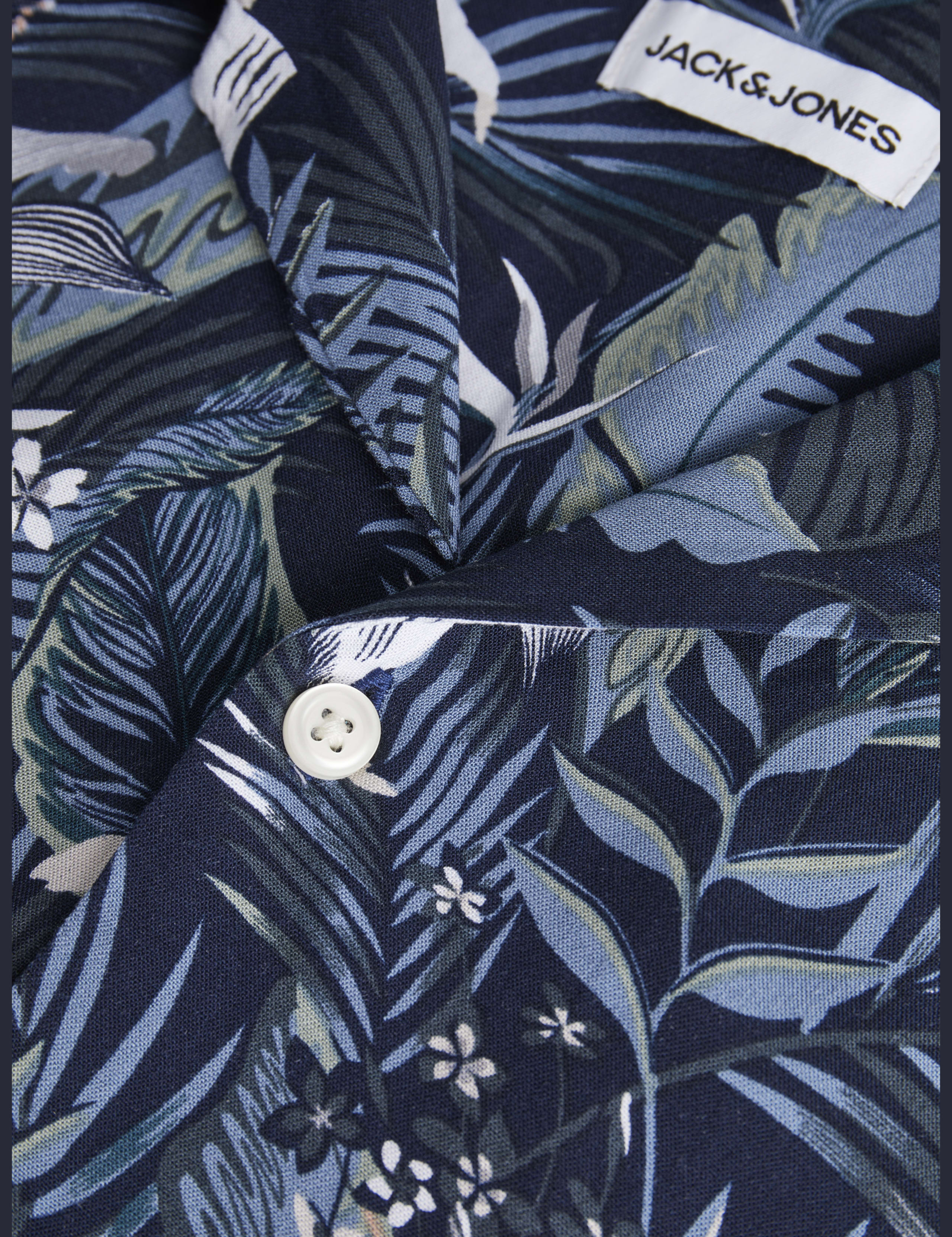 Hawaiian Cuban Collar Shirt 6 of 10