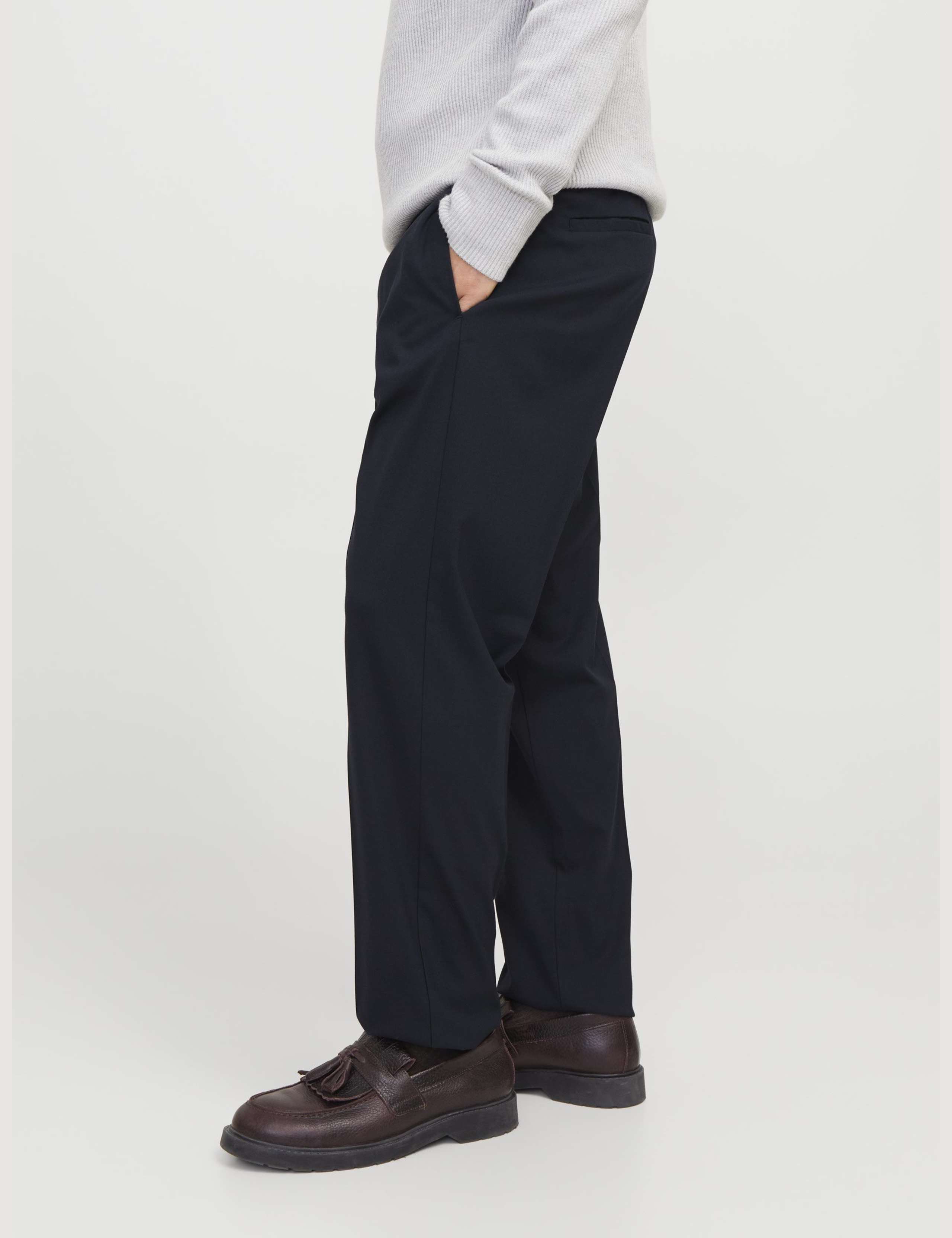 Relaxed Fit Smart Joggers 7 of 7