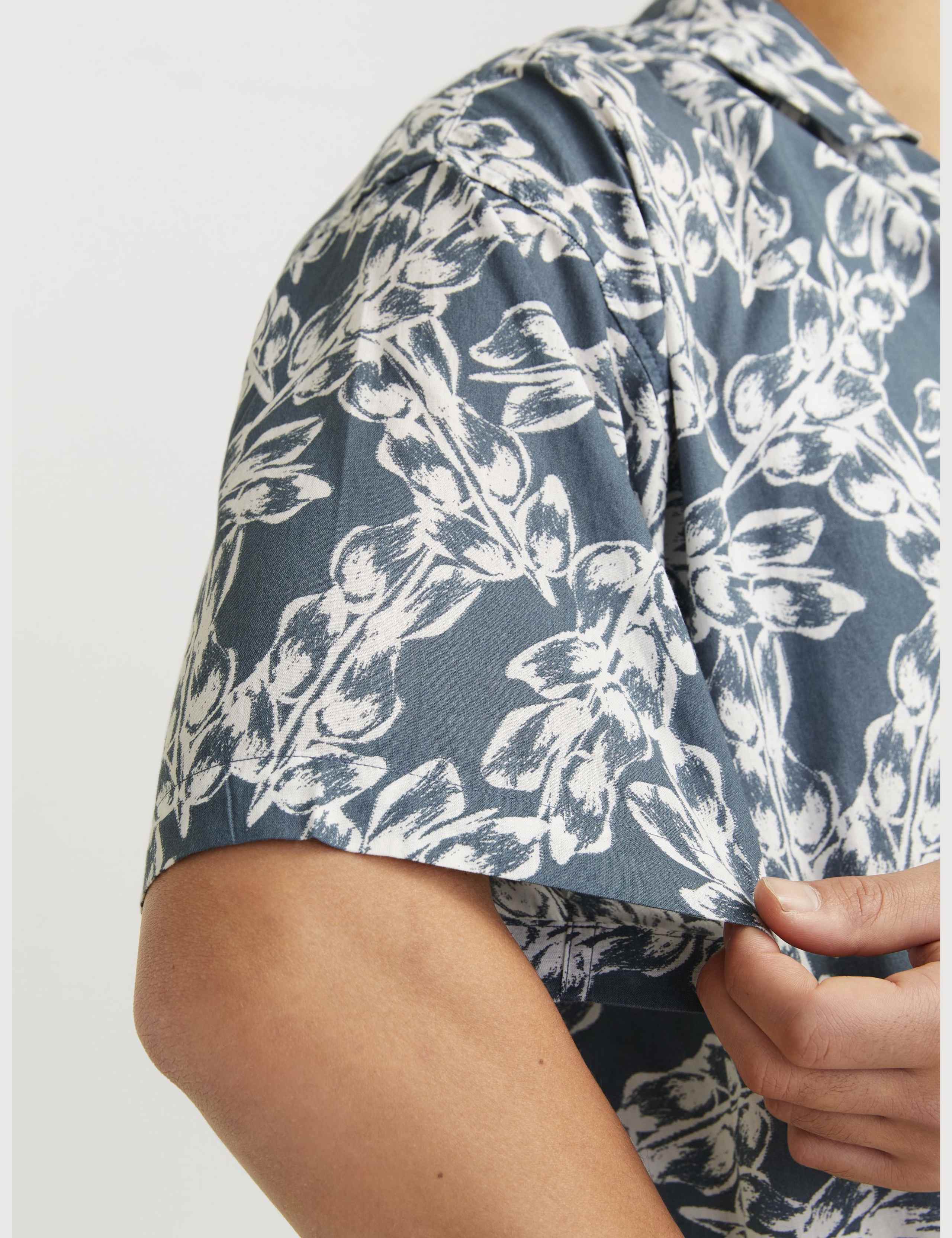 Pure Cotton Floral Shirt 7 of 7