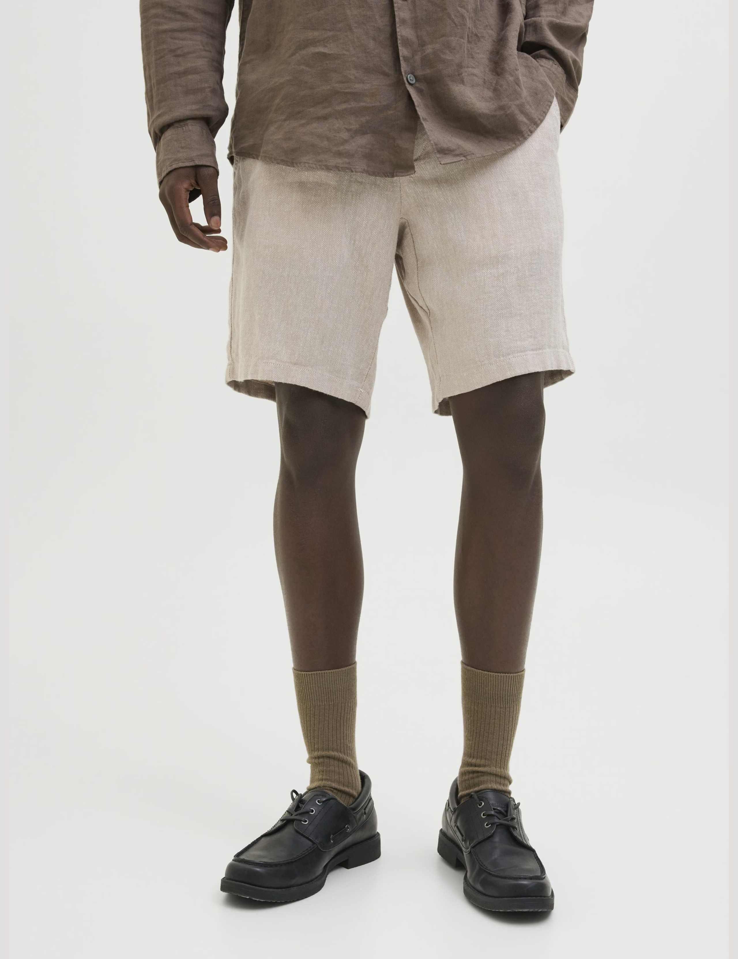 Slim Fit Linen Rich Chino Shorts 2 of 6