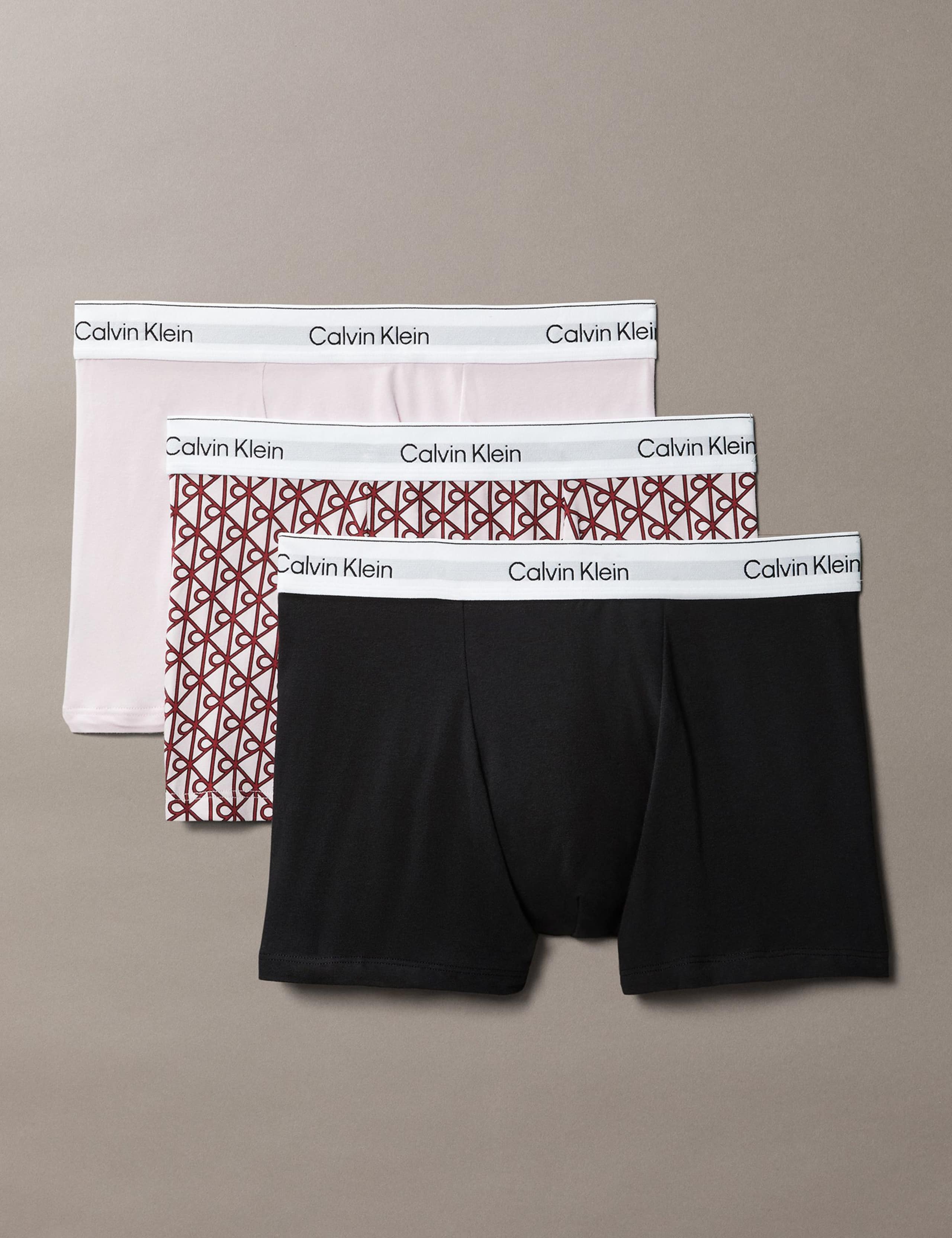 3 Pack Cotton Rich Relaxed Dart Trunks 2 of 7