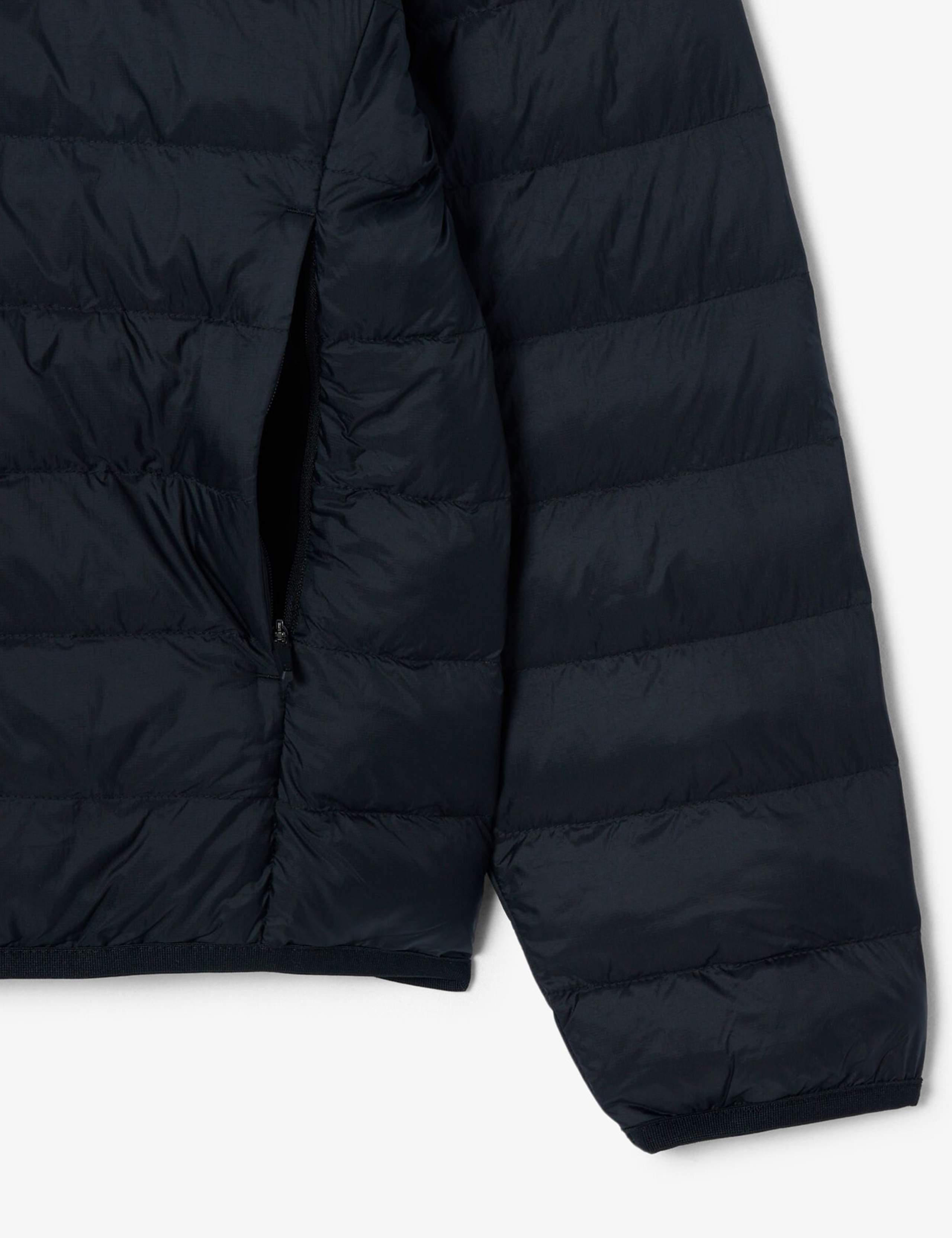 Lightweight Water-Repellent Jacket 8 of 8