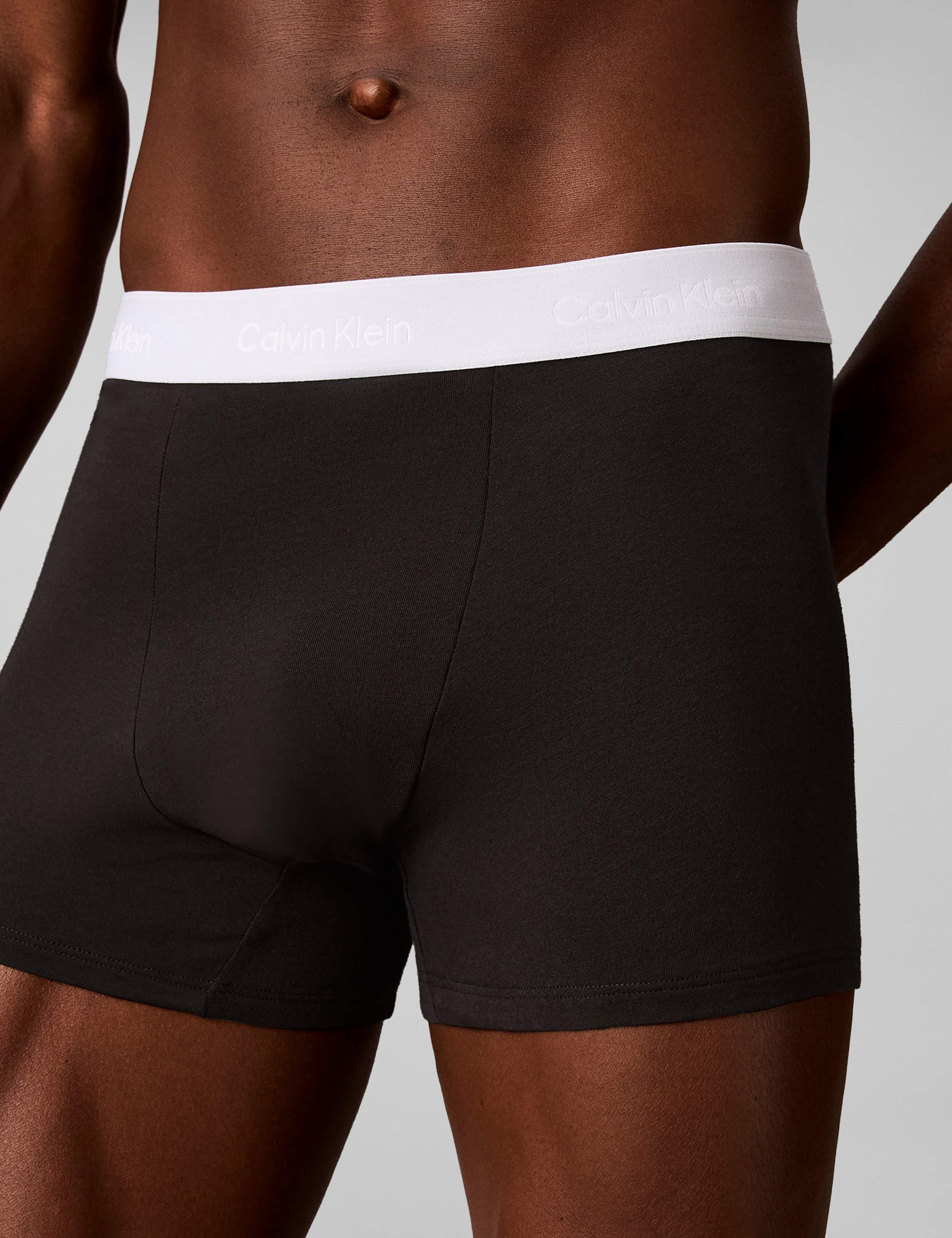 3 Pack Icon Cotton Stretch Relaxed Trunks 6 of 6