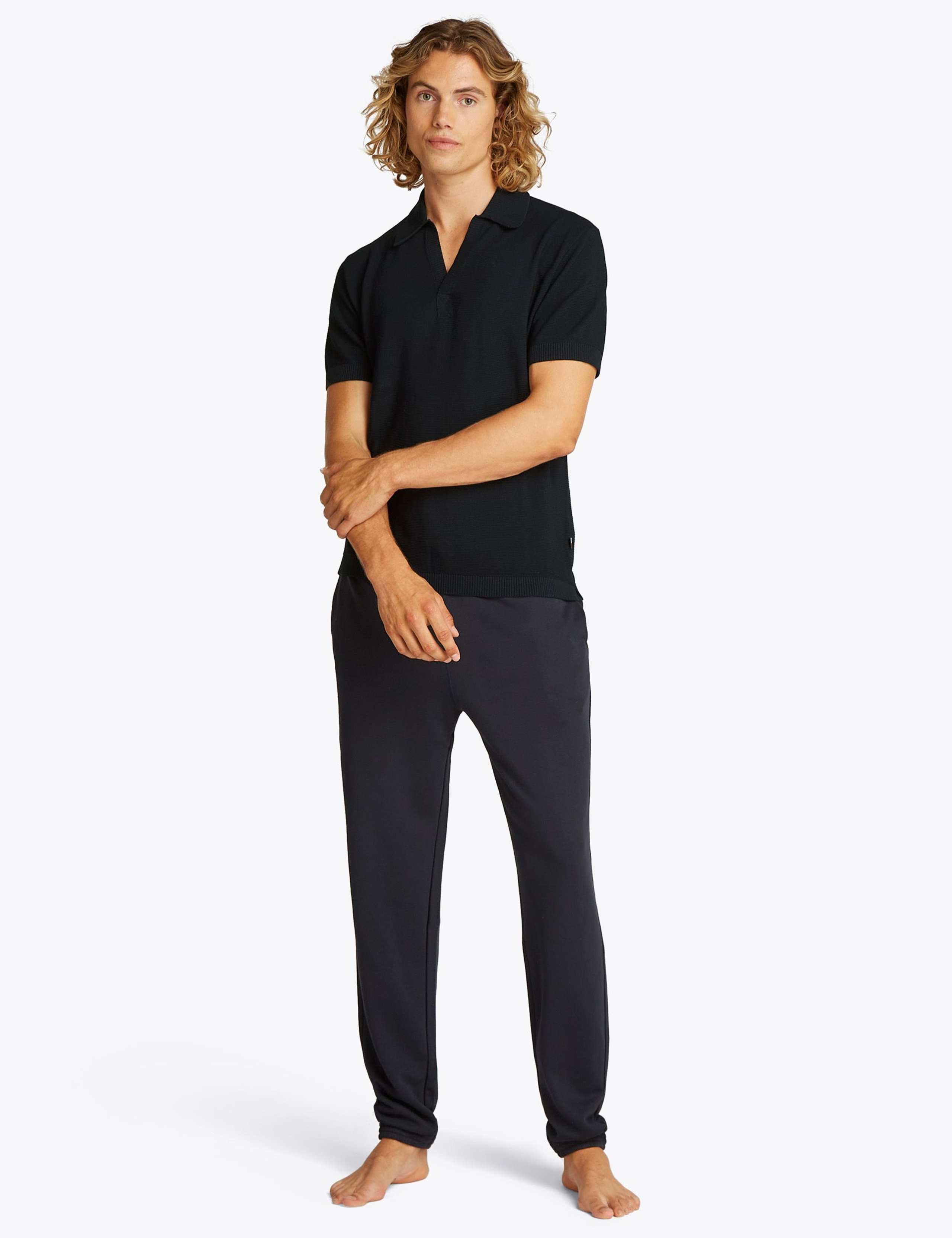 Essential V-Neck Knitted Polo Shirt 4 of 5