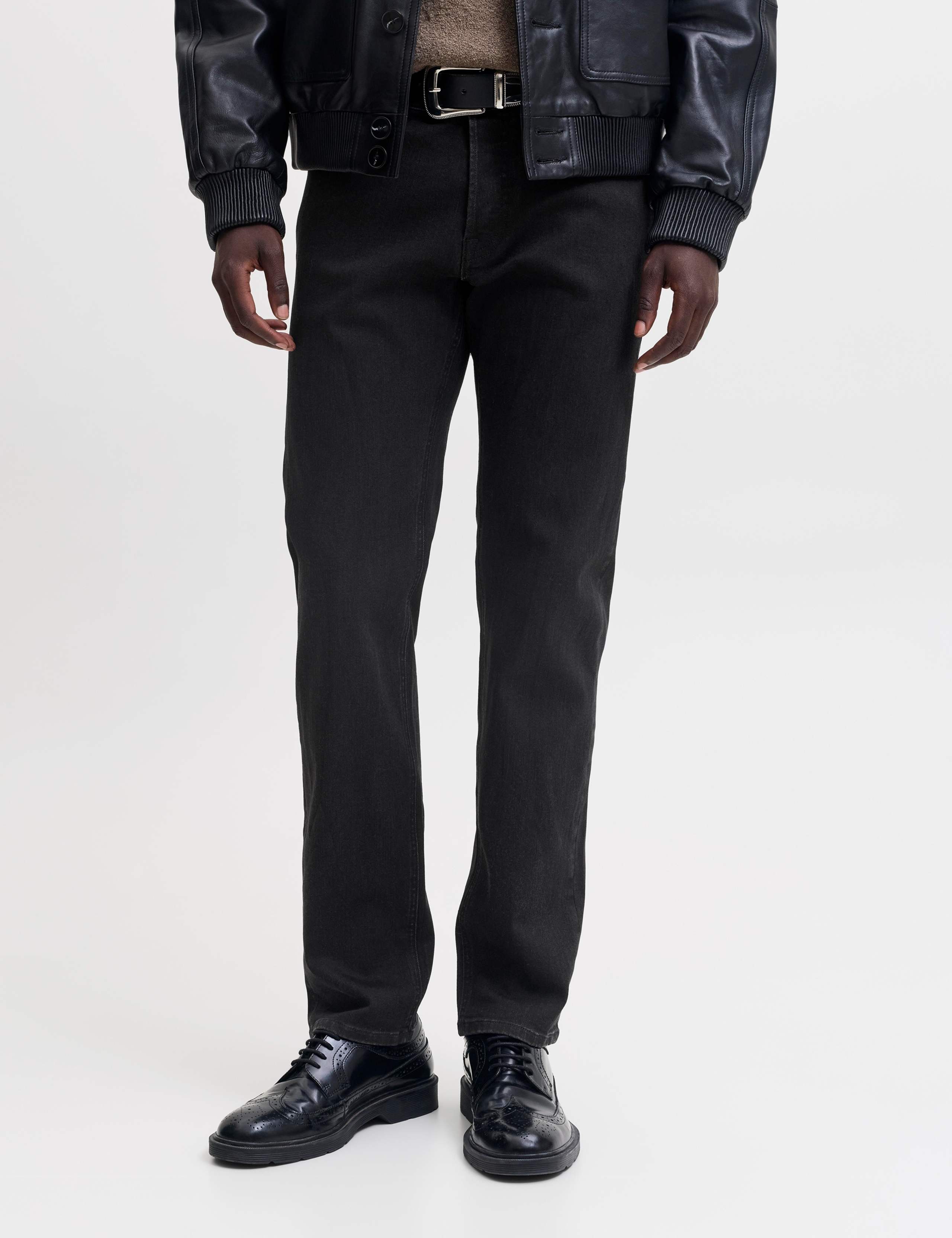 Tapered Fit 5 Pocket Jeans 1 of 7