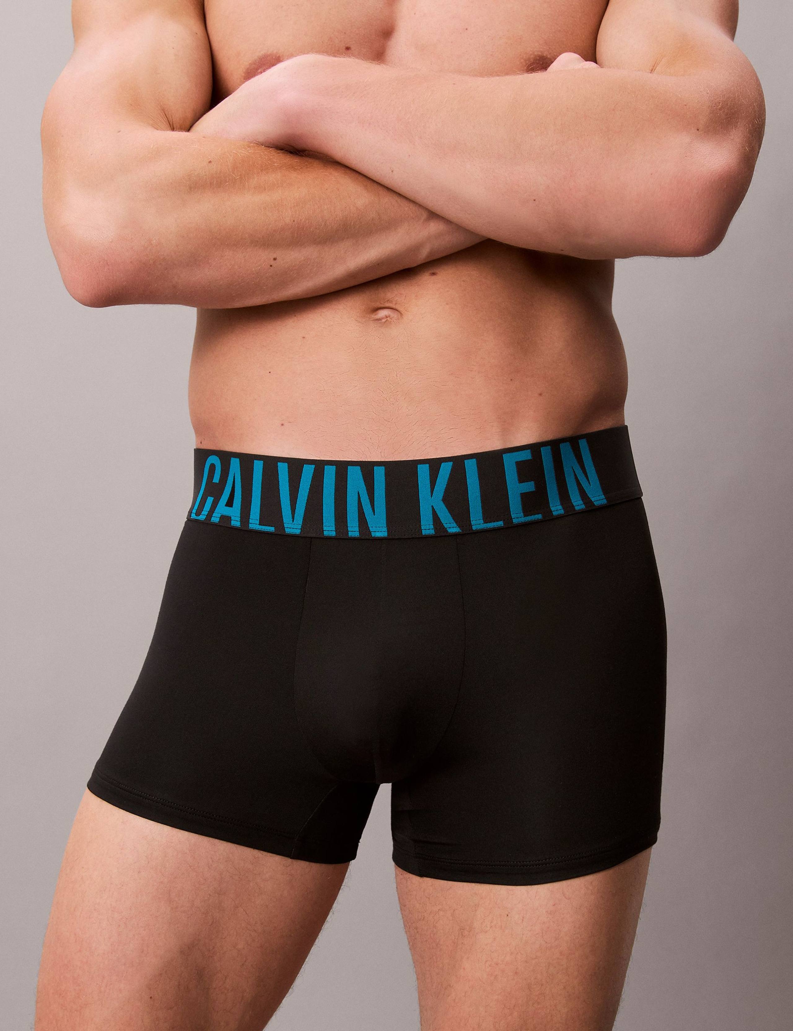 3 Pack Intense Power Cotton Rich Trunks 3 of 6