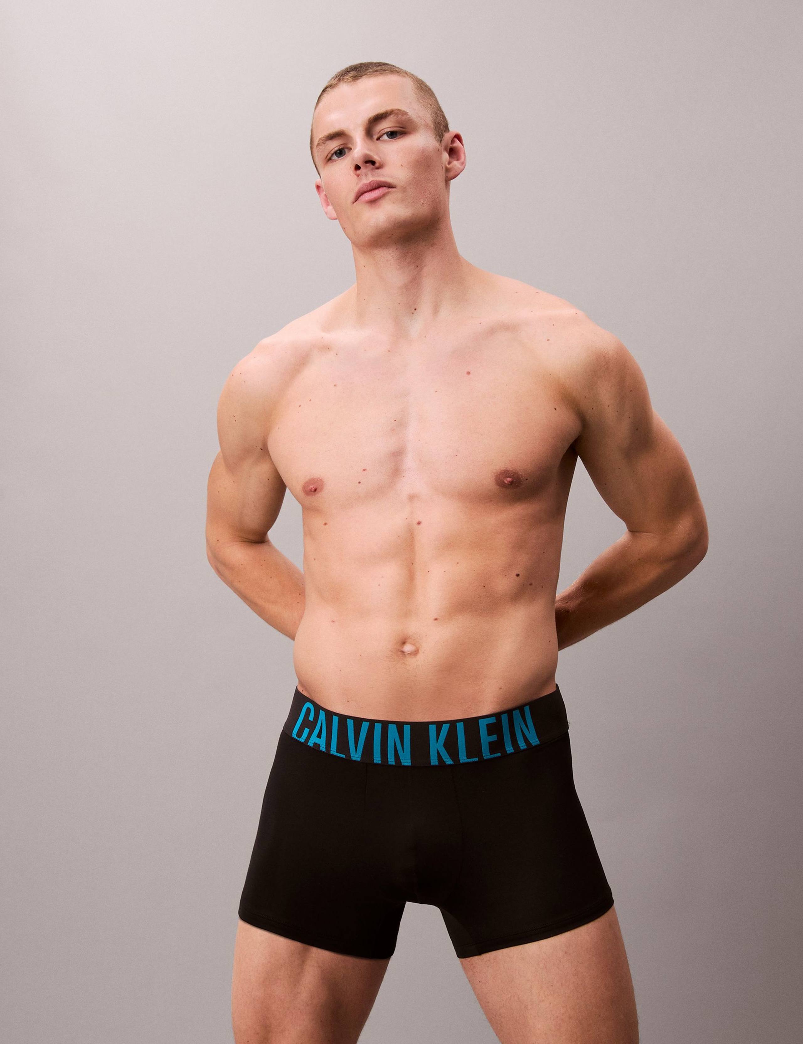 3 Pack Intense Power Cotton Rich Trunks 4 of 6