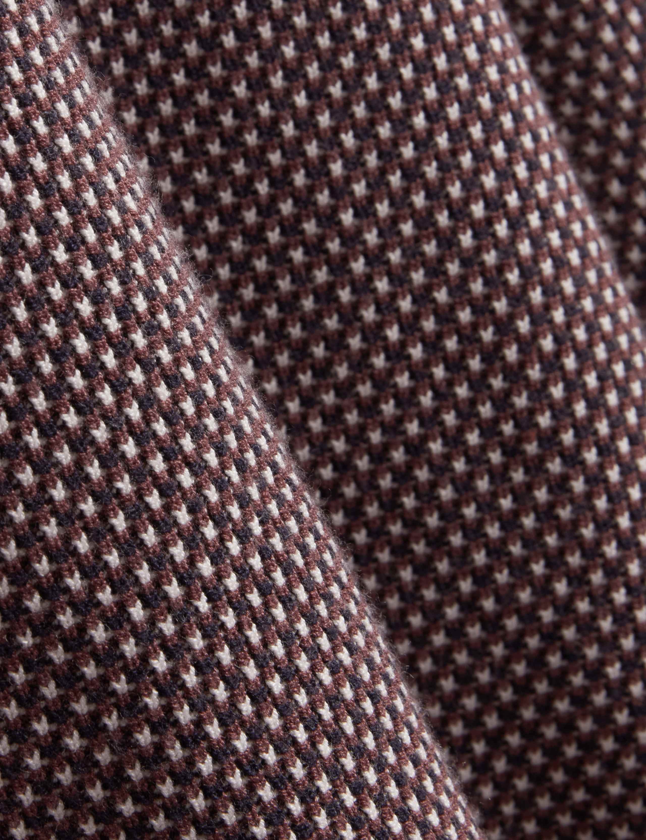 Patterned Waffle Stitch Knitted Polo Shirt 7 of 7