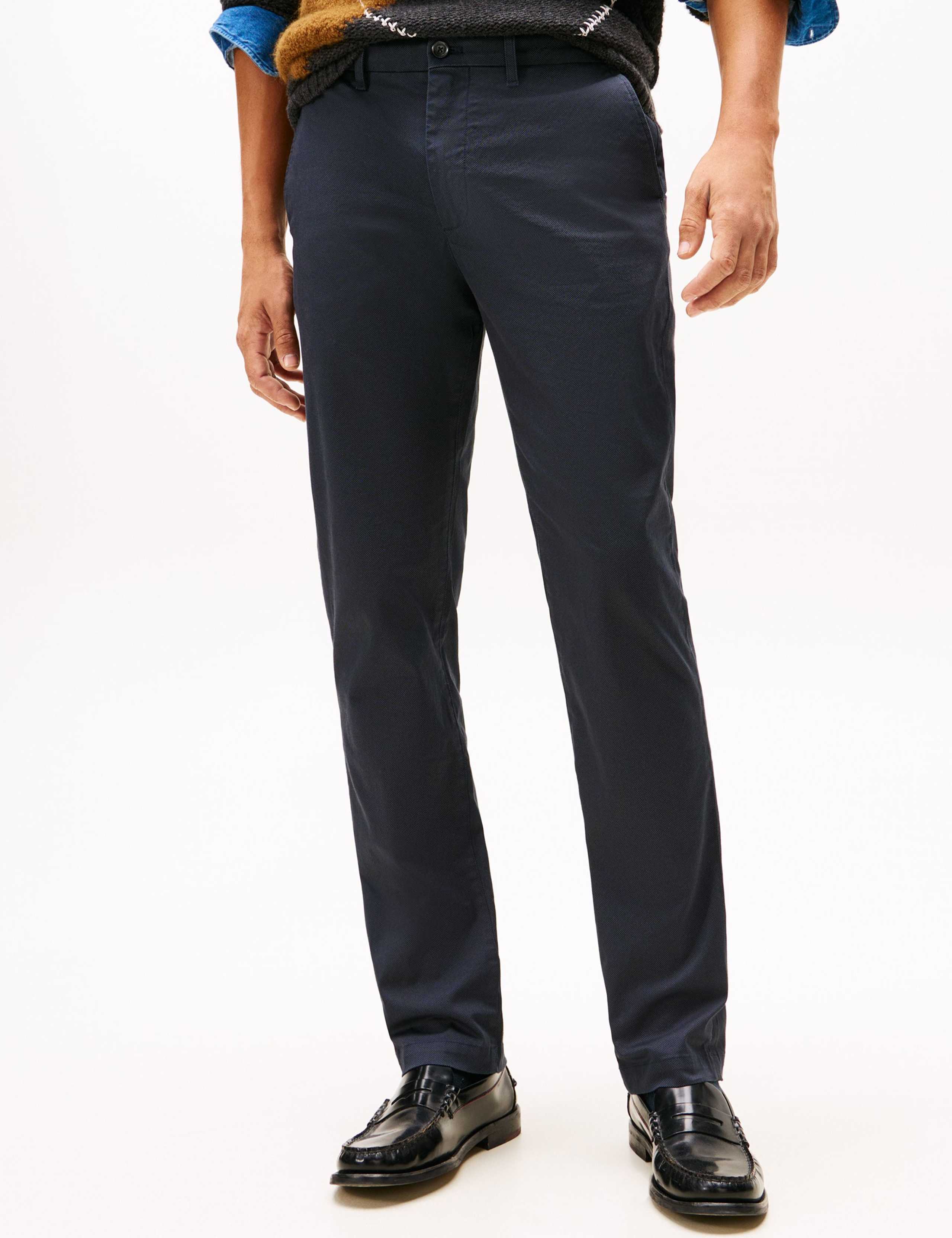 Regular Fit Printed Chinos 1 of 5