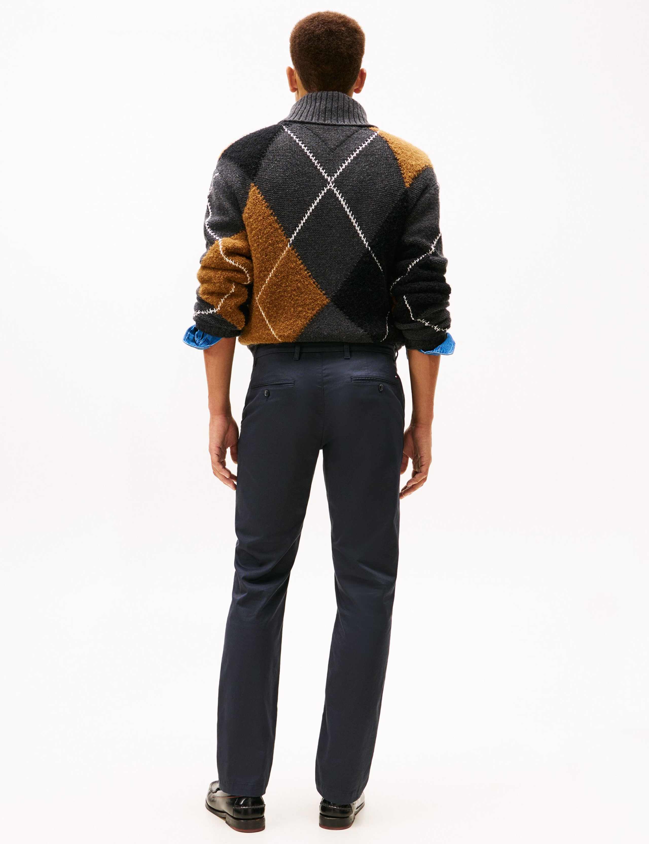 Regular Fit Printed Chinos 4 of 5