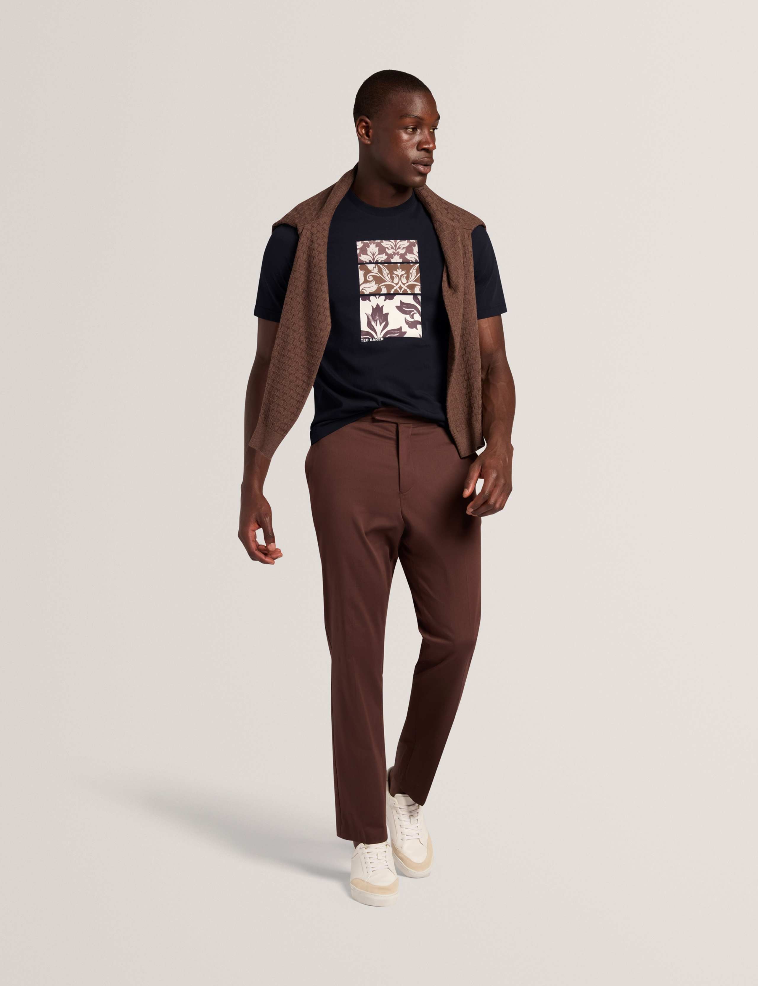 Pure Cotton Floral Graphic T-Shirt 3 of 7