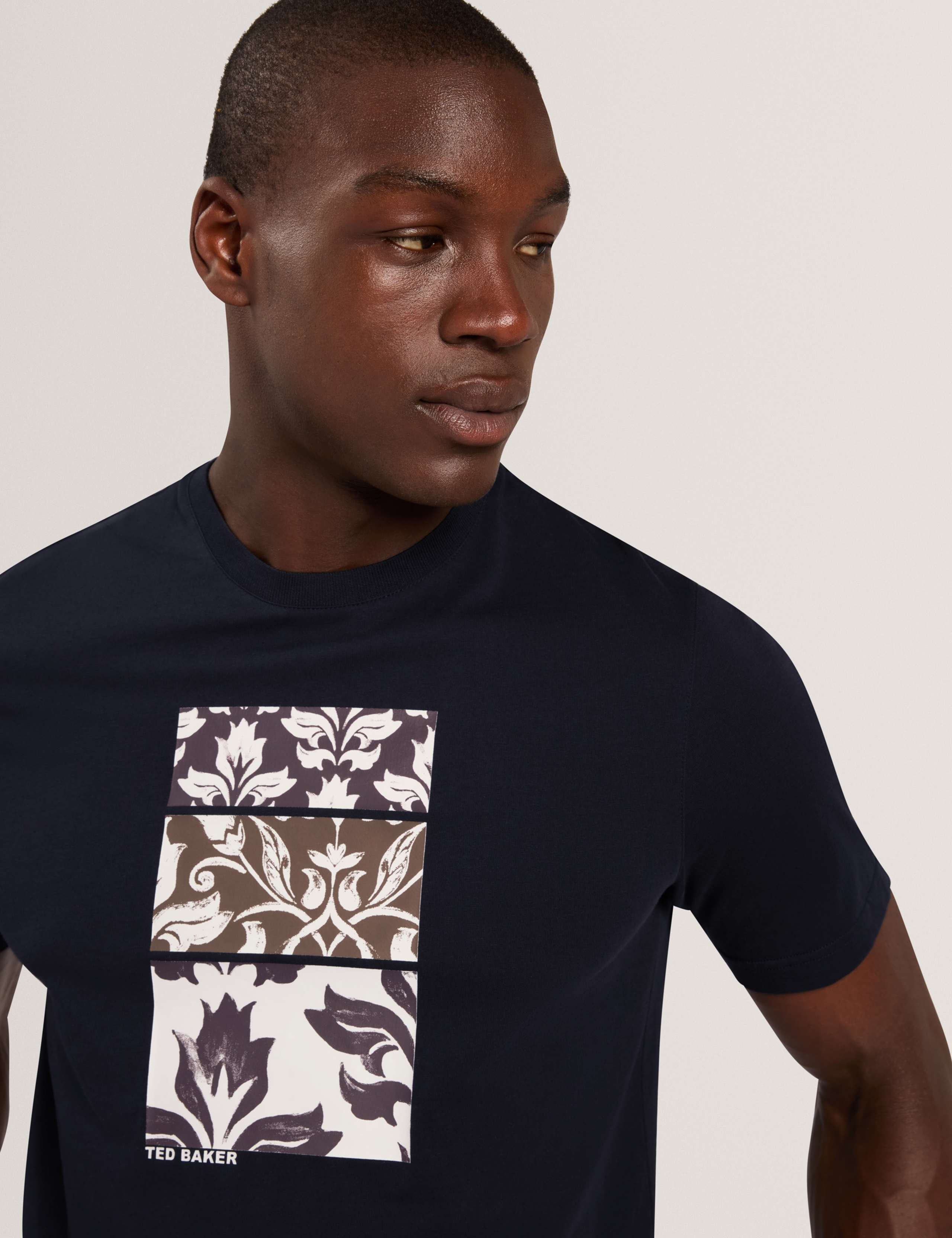 Pure Cotton Floral Graphic T-Shirt 5 of 7