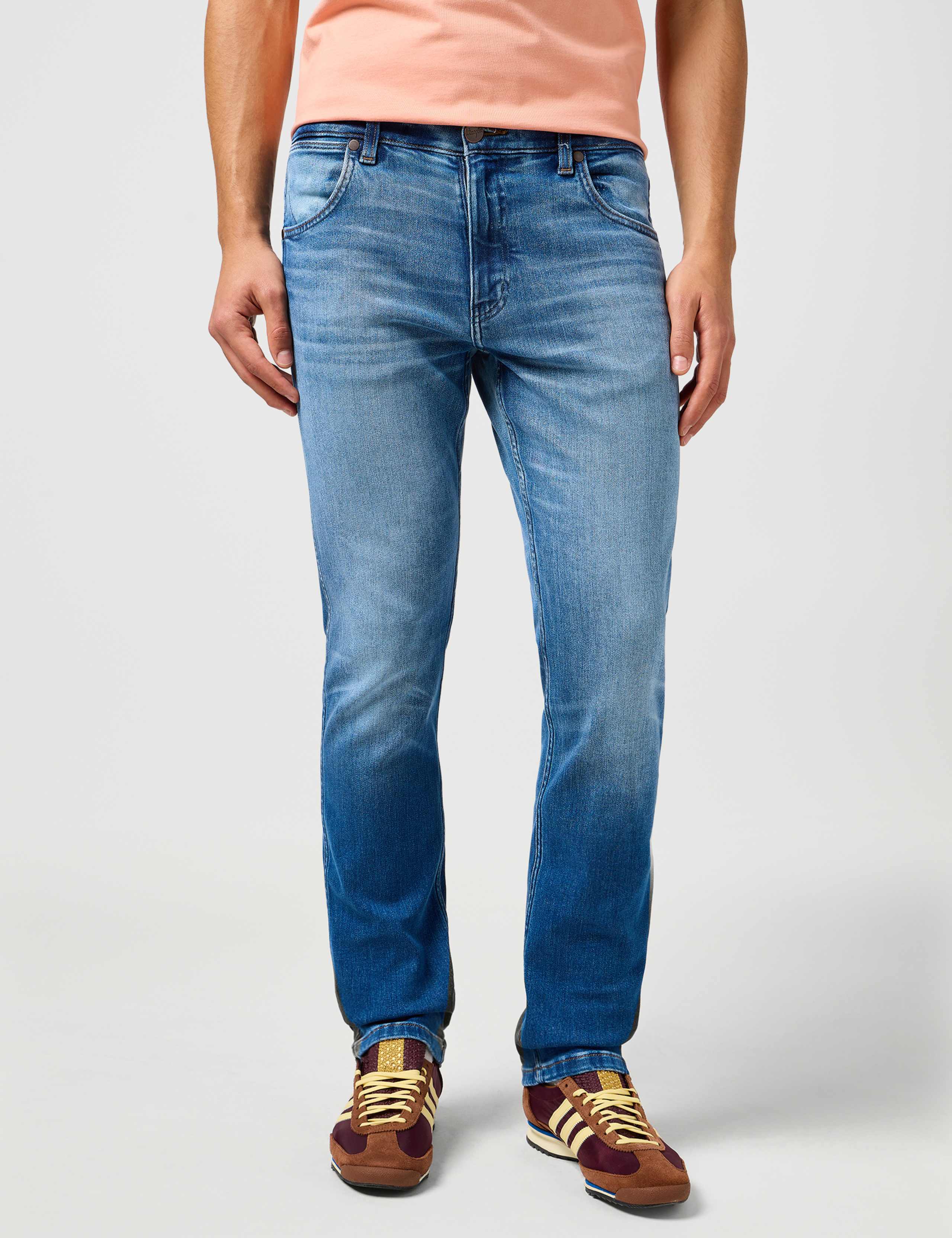 Regular Fit 5 Pocket Jeans 2 of 5