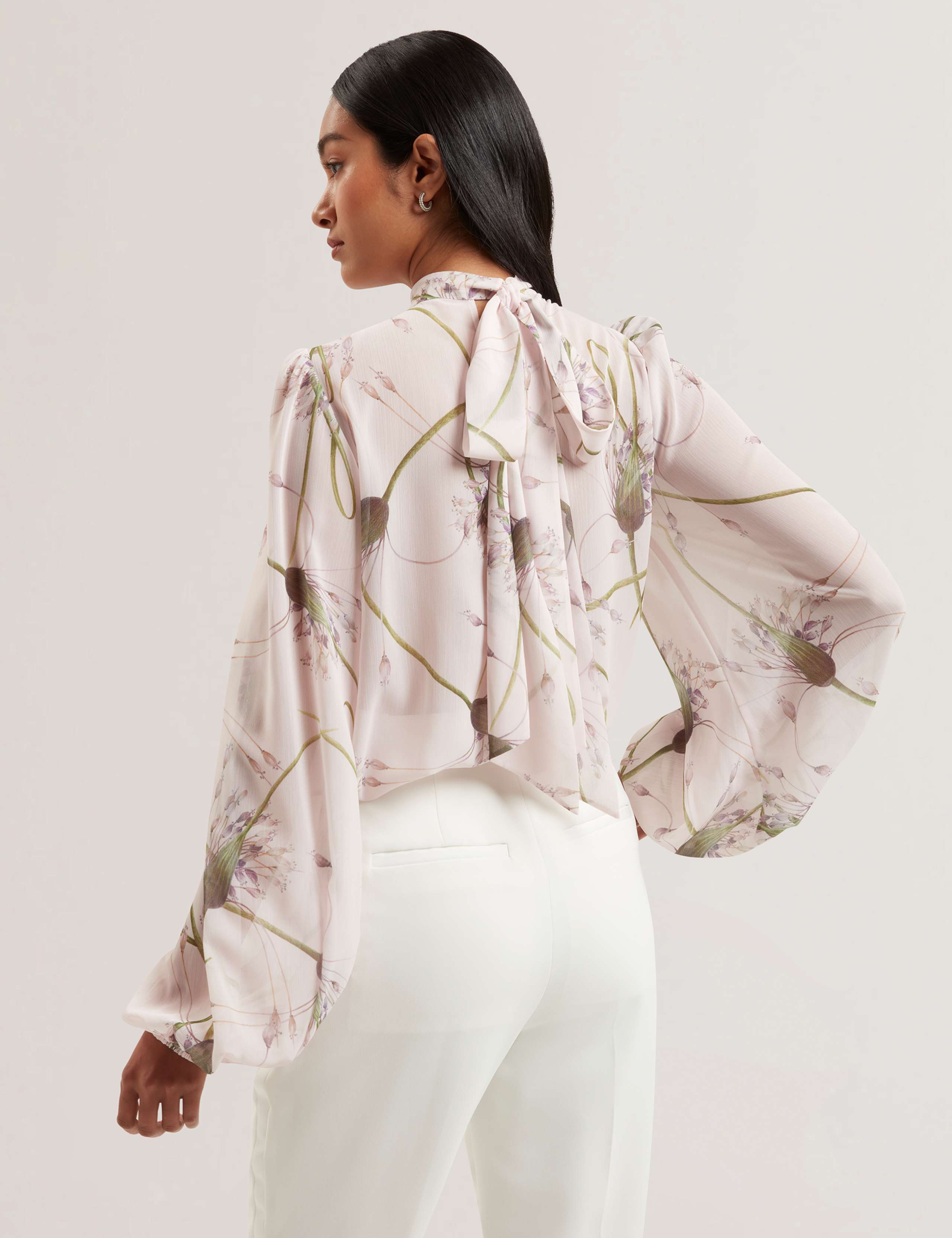 Printed Tie Neck Balloon Sleeve Blouse 4 of 5