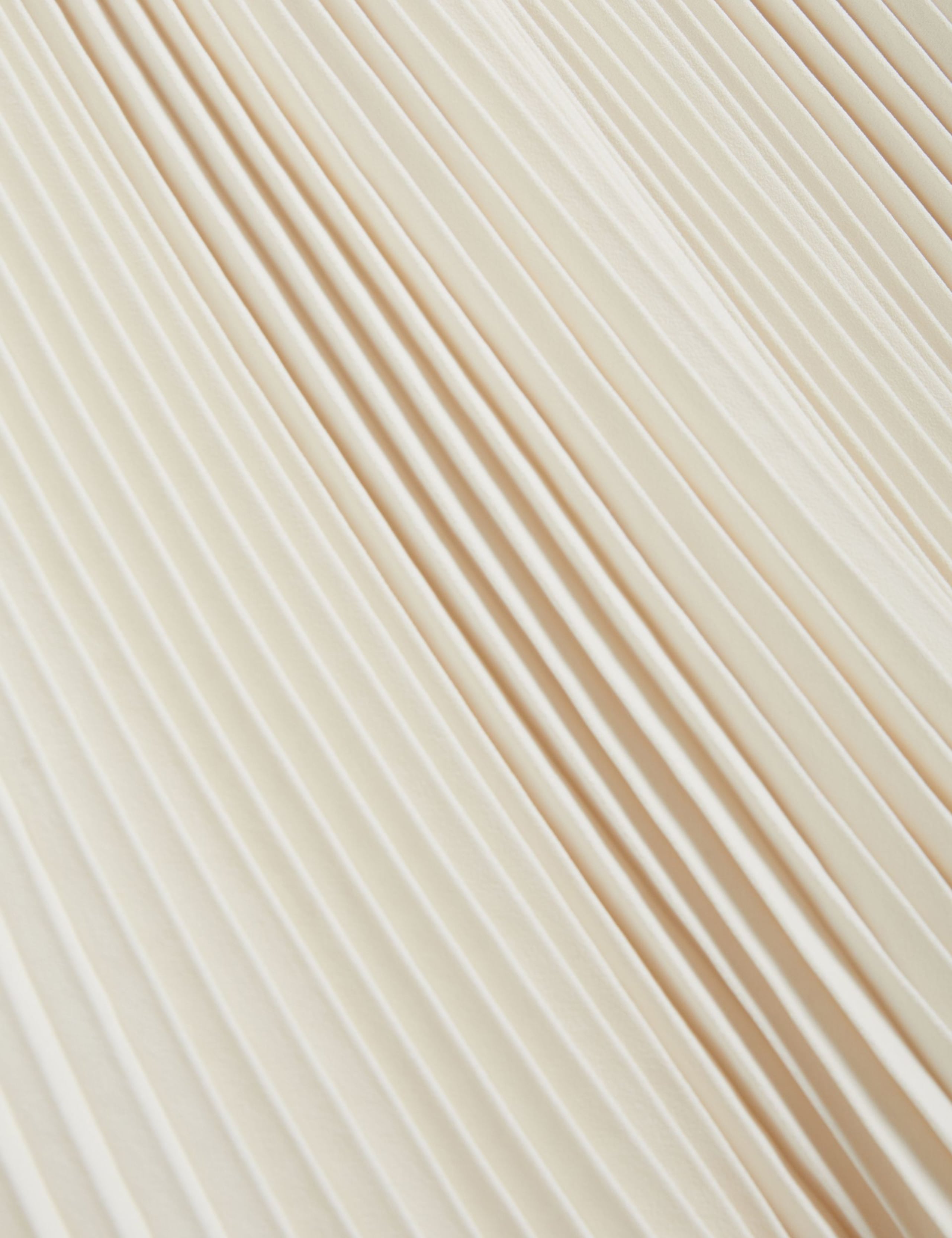 Crepe Pleated Keyhole Blouse 3 of 7