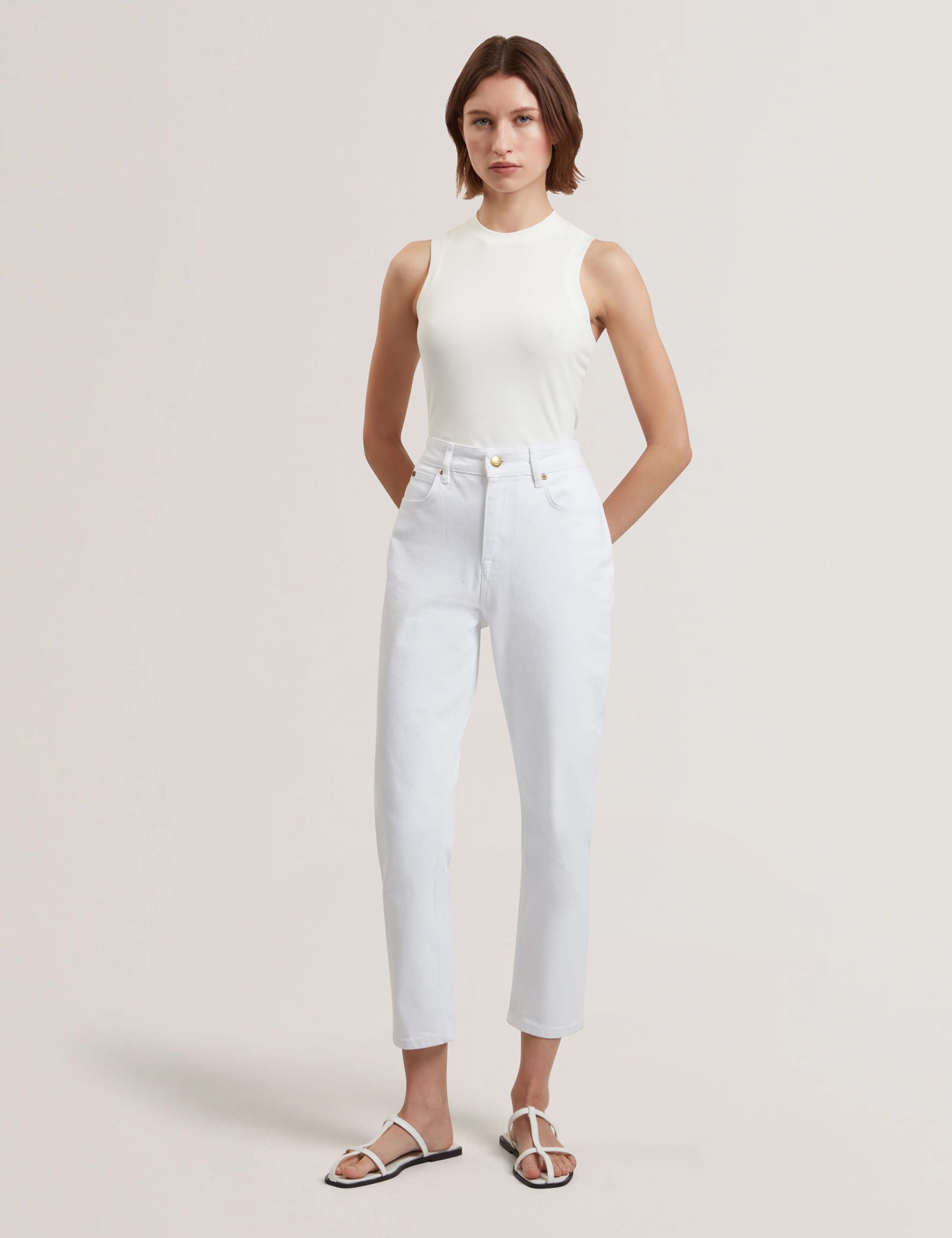 Mid Rise Straight Leg Cropped Jeans 3 of 6