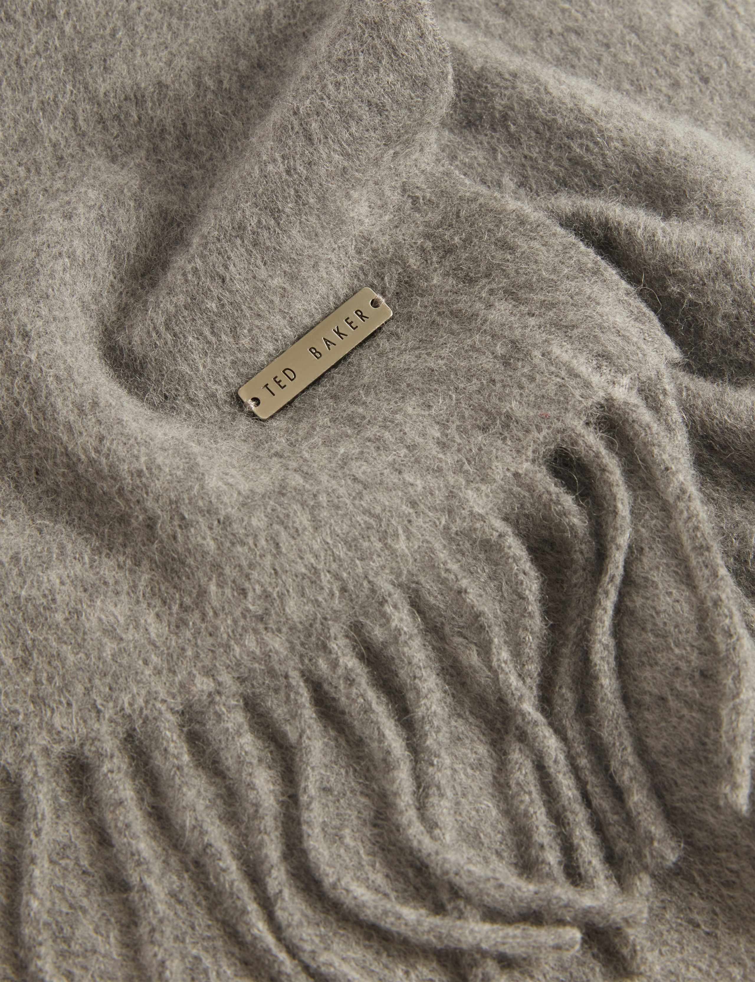 Pure Wool Scarf 2 of 4