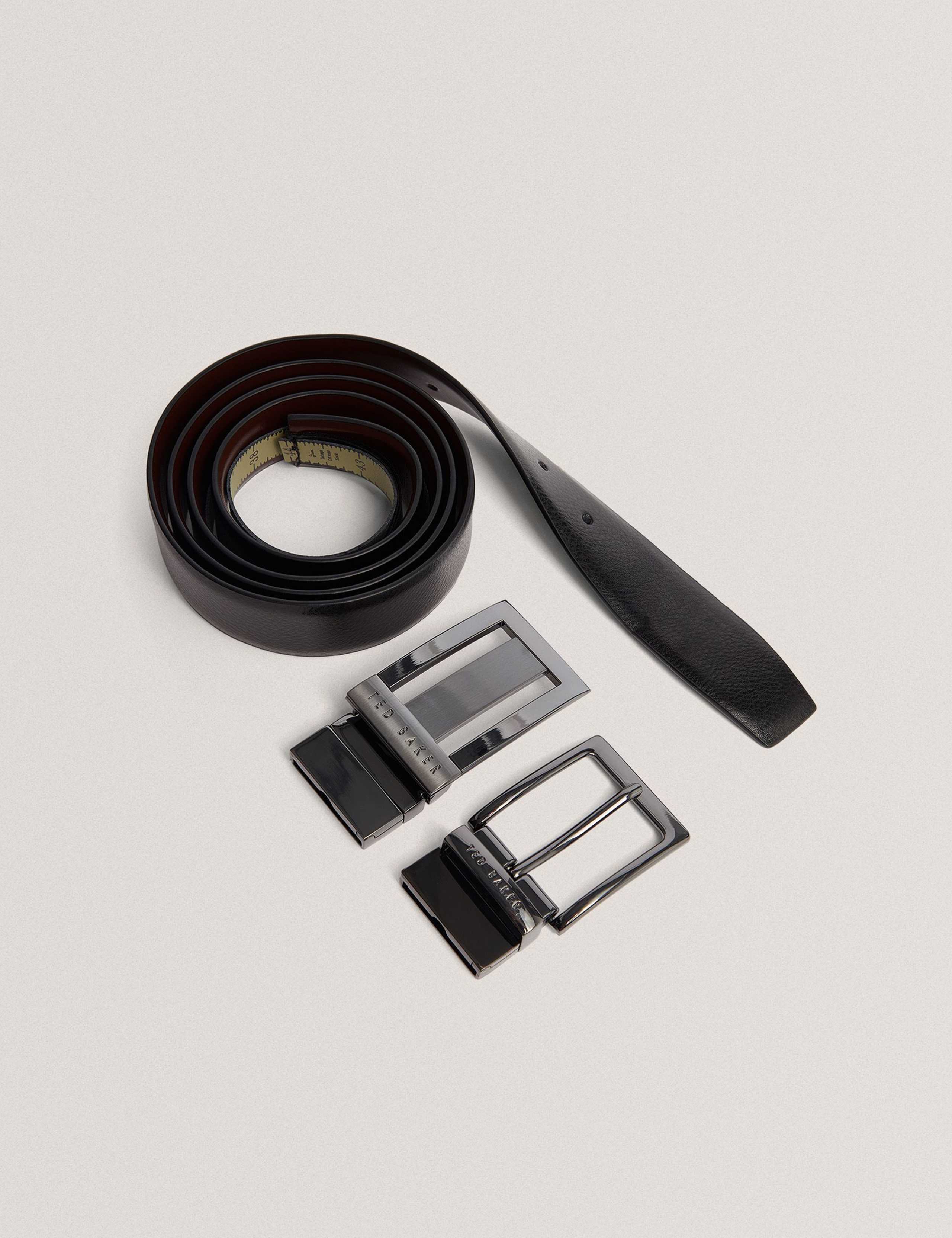 Rectangular Buckle Reversible Casual Belt 3 of 3