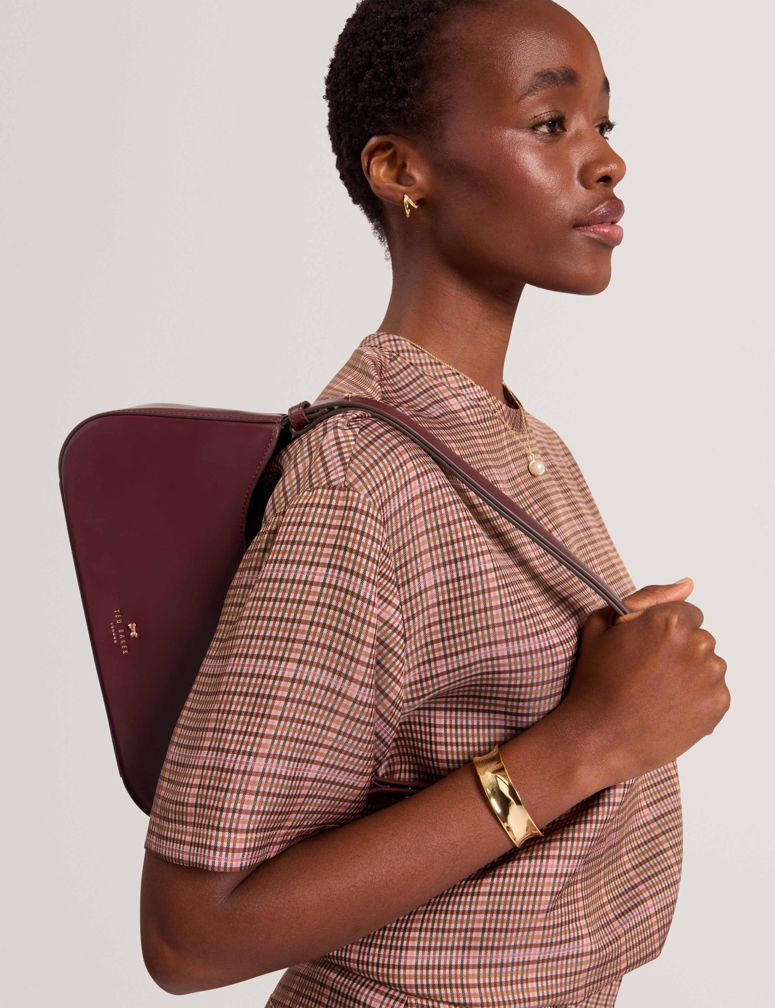 Leather Shoulder Bag 2 of 5