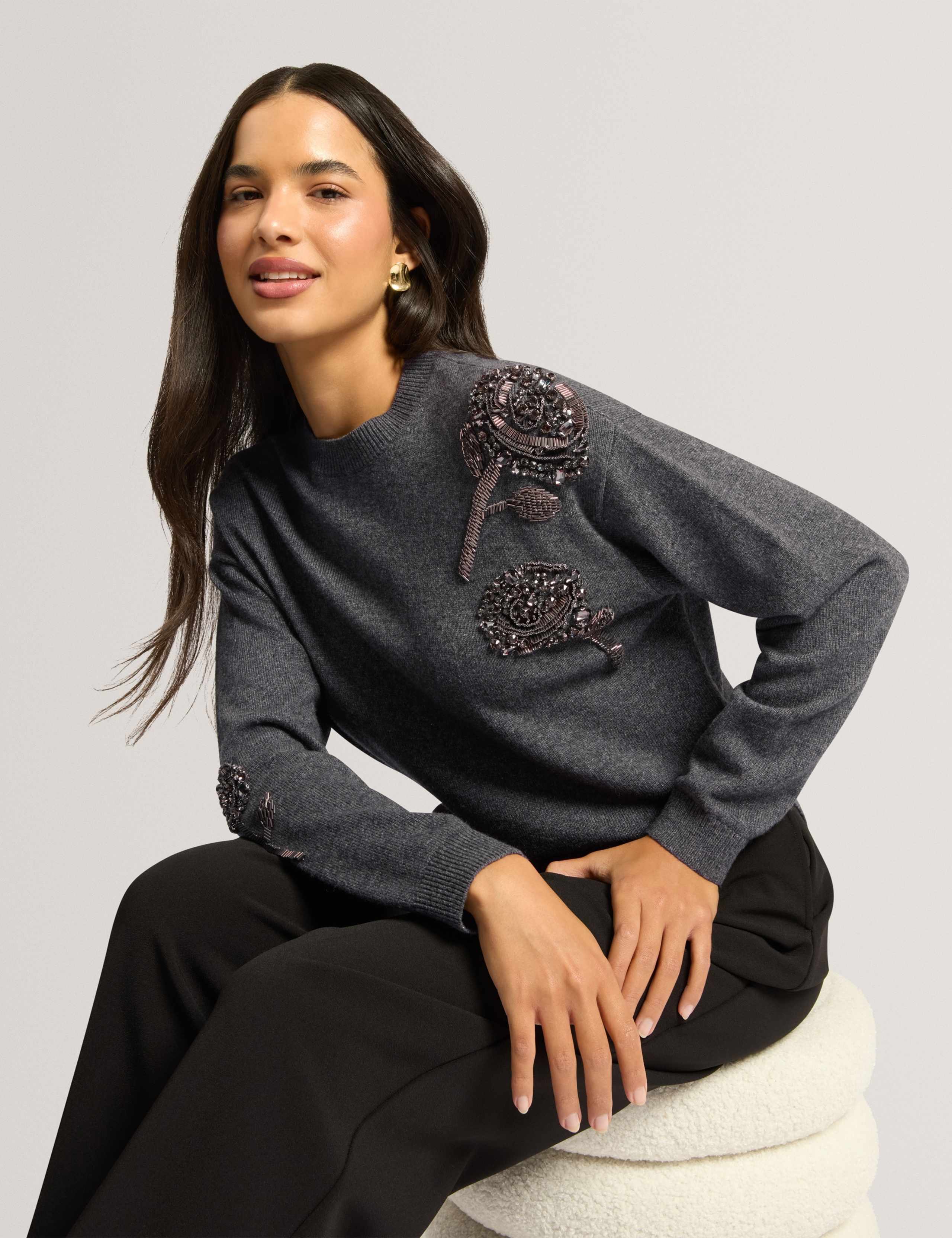 Floral Embellished Crew Neck Jumper with Wool 3 of 7