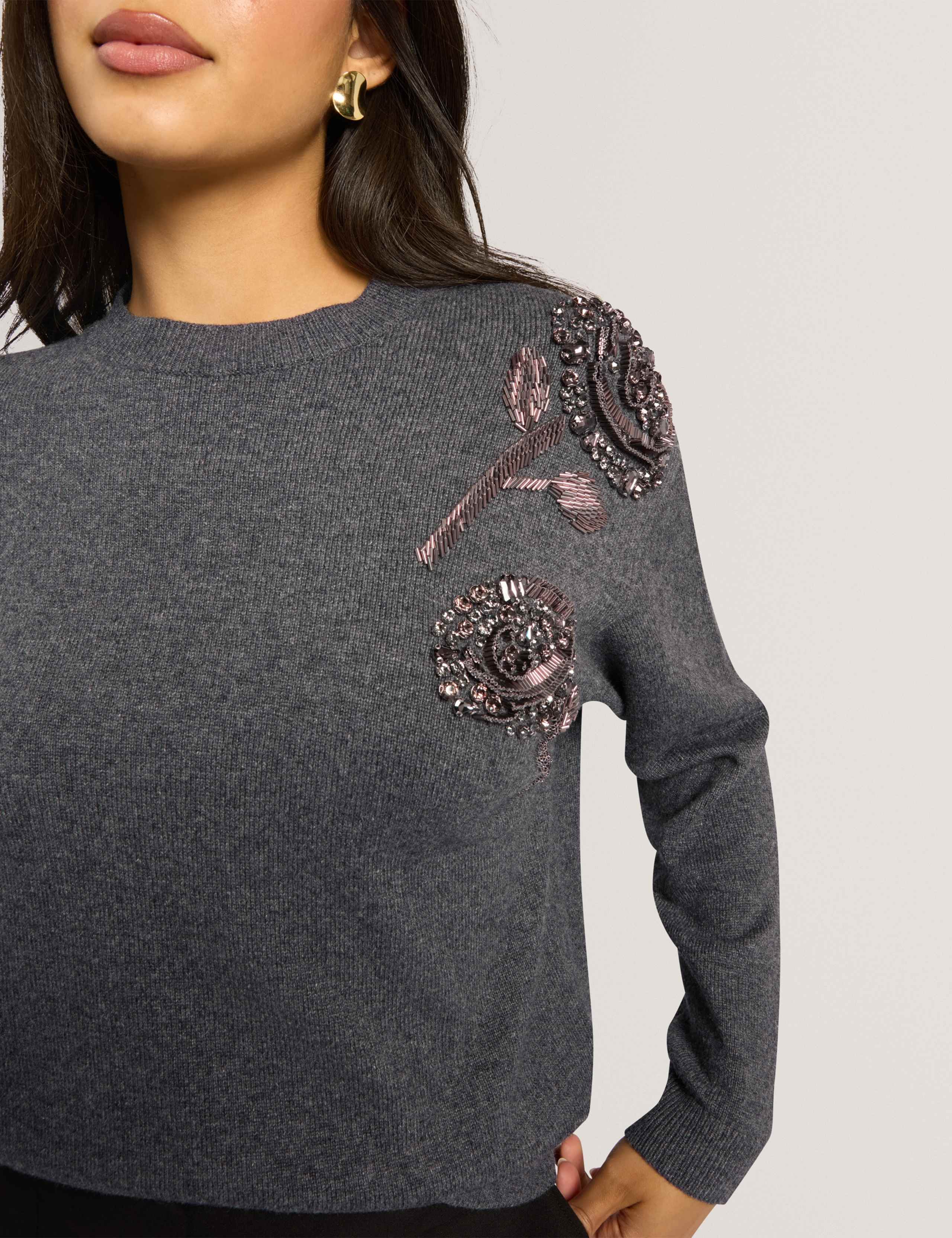 Floral Embellished Crew Neck Jumper with Wool 6 of 7