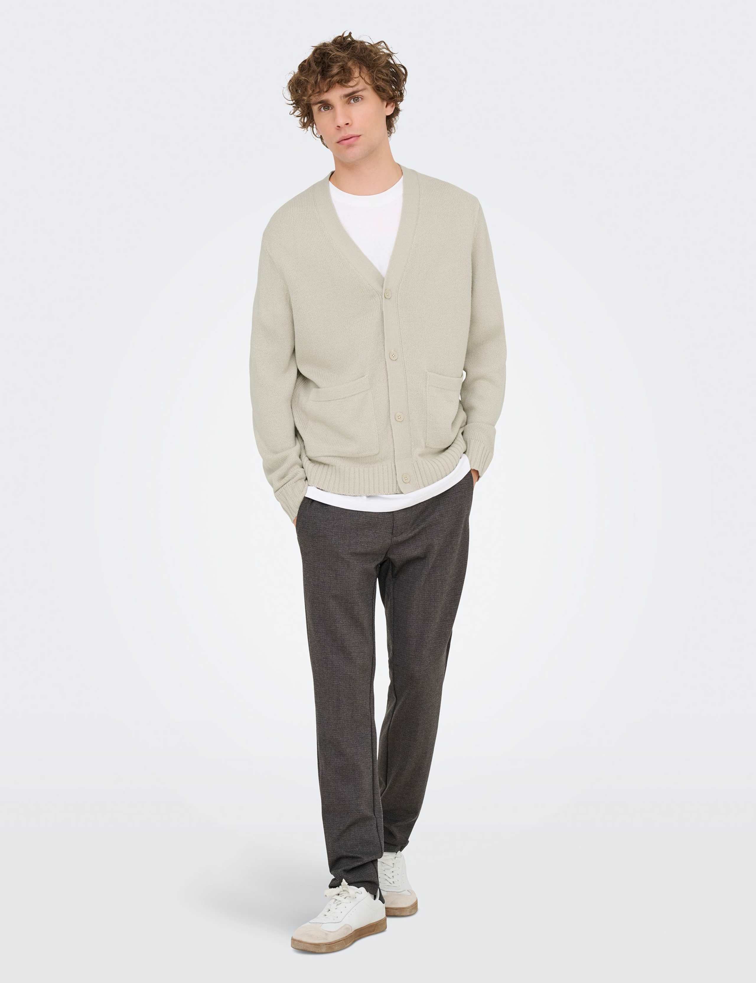 V-Neck Cardigan 5 of 7