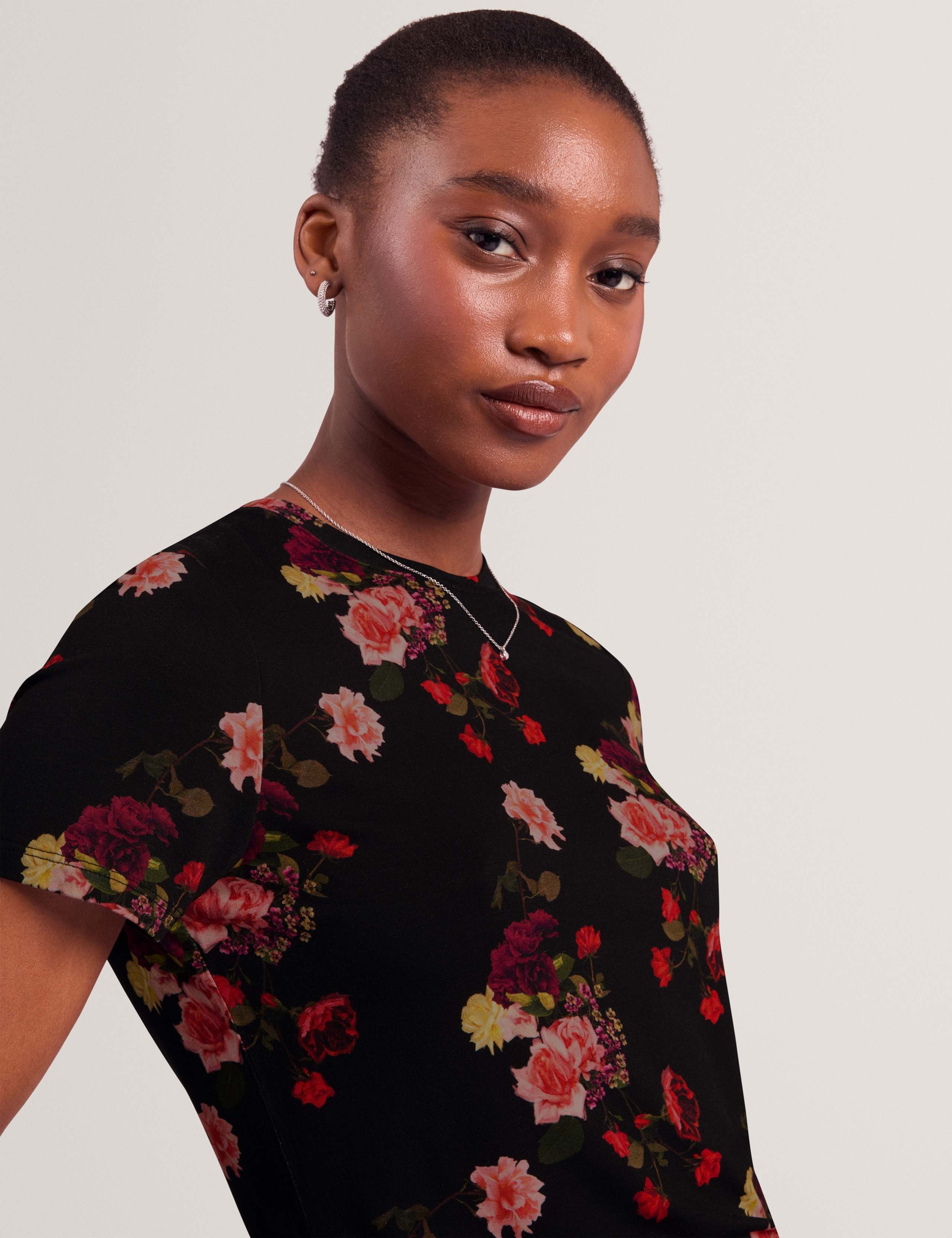 Floral T-Shirt 6 of 7