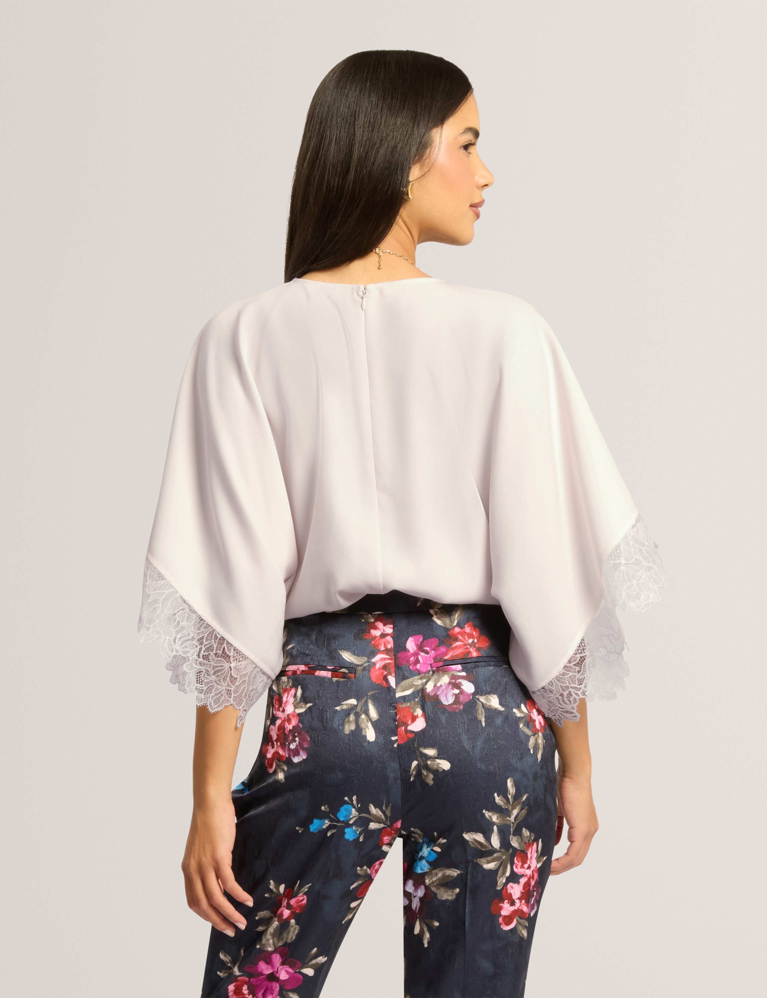 Lace Detail Batwing Top 4 of 7