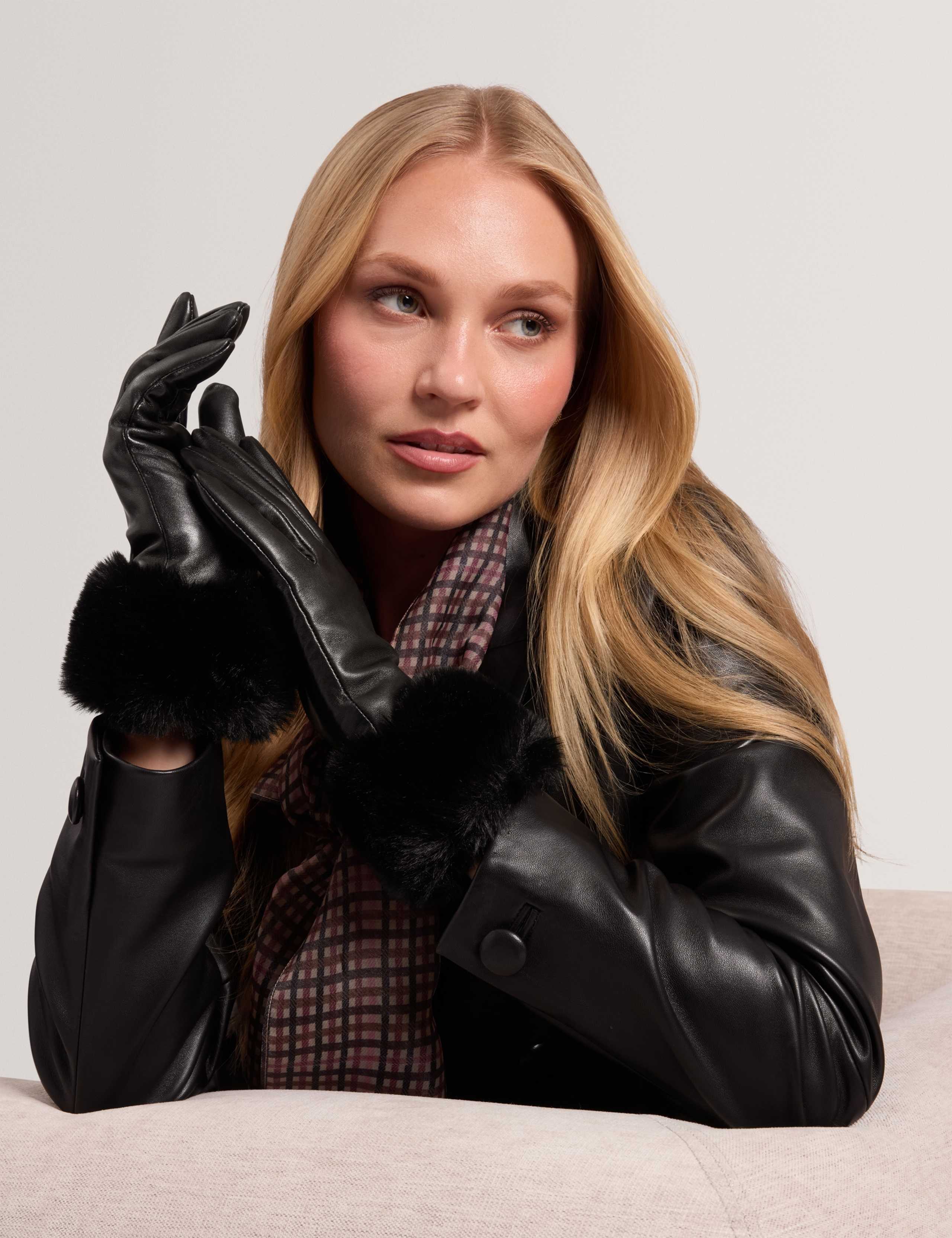 Leather Gloves 3 of 4