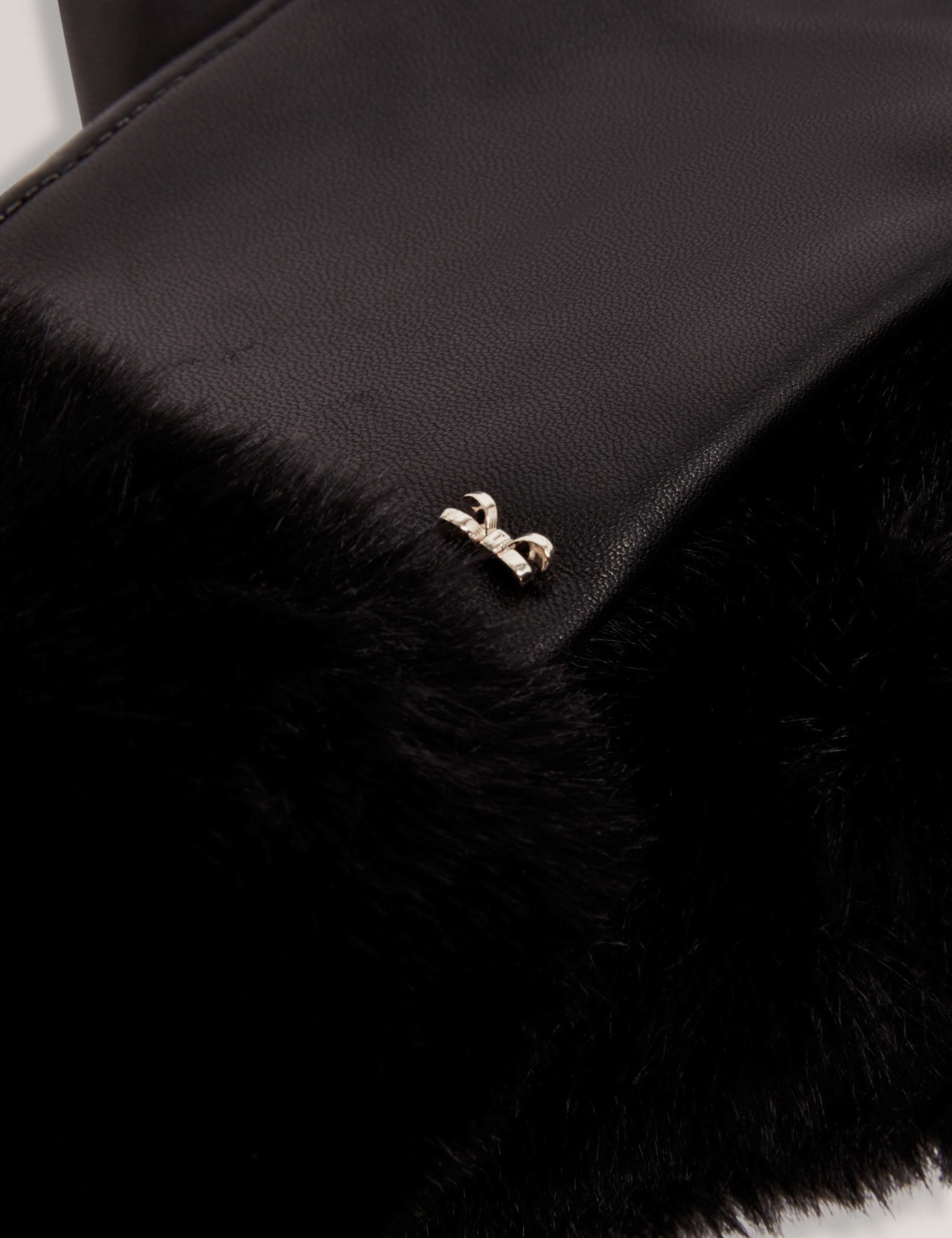 Leather Gloves 4 of 4