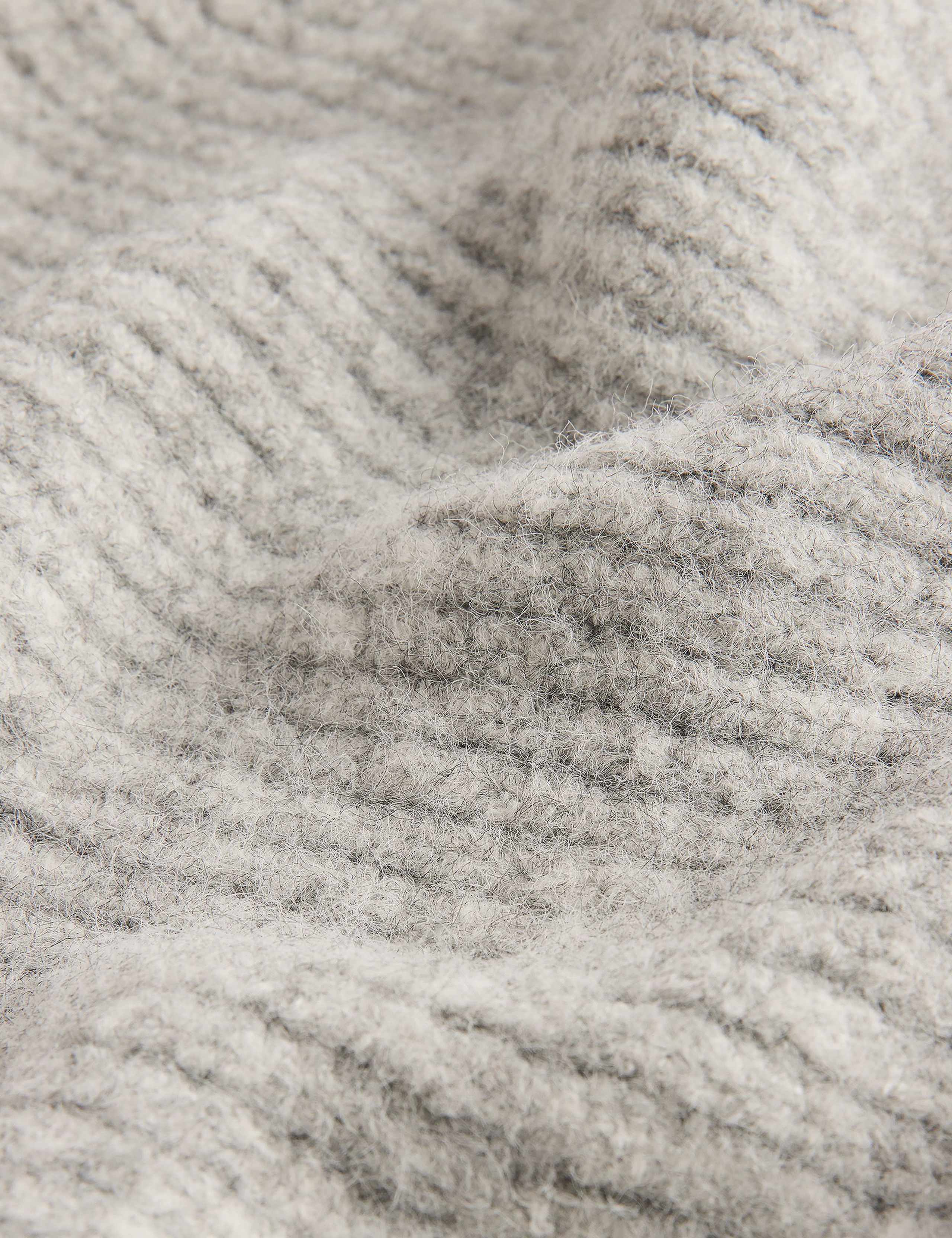 Knitted Rhinestone Scarf 3 of 3