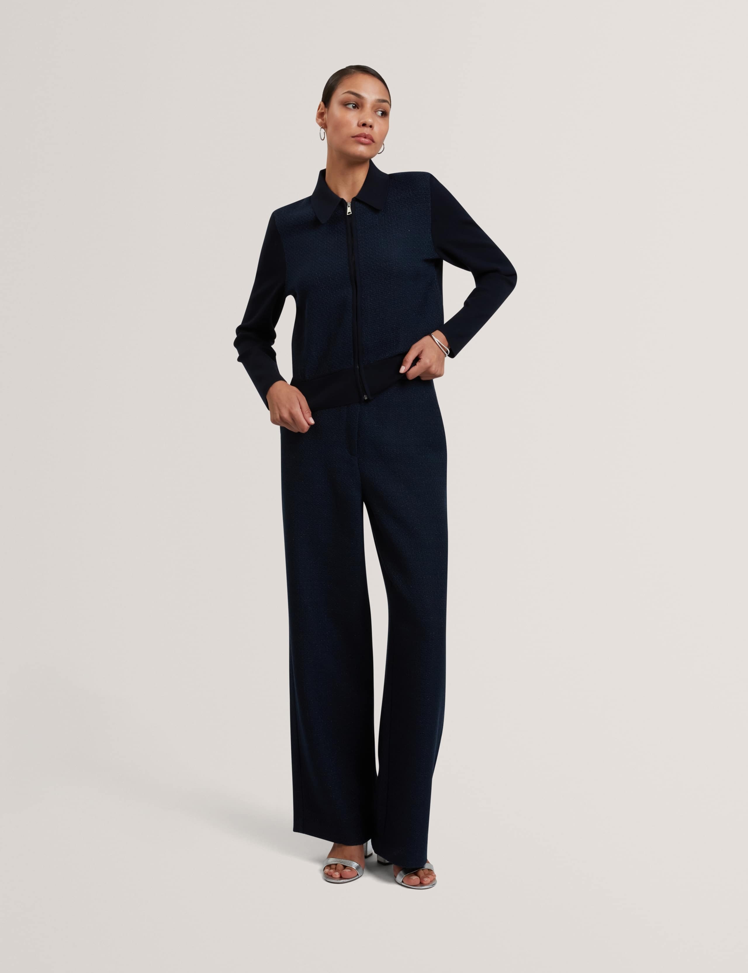 Metallic Collared Zip Up Cardigan 3 of 7