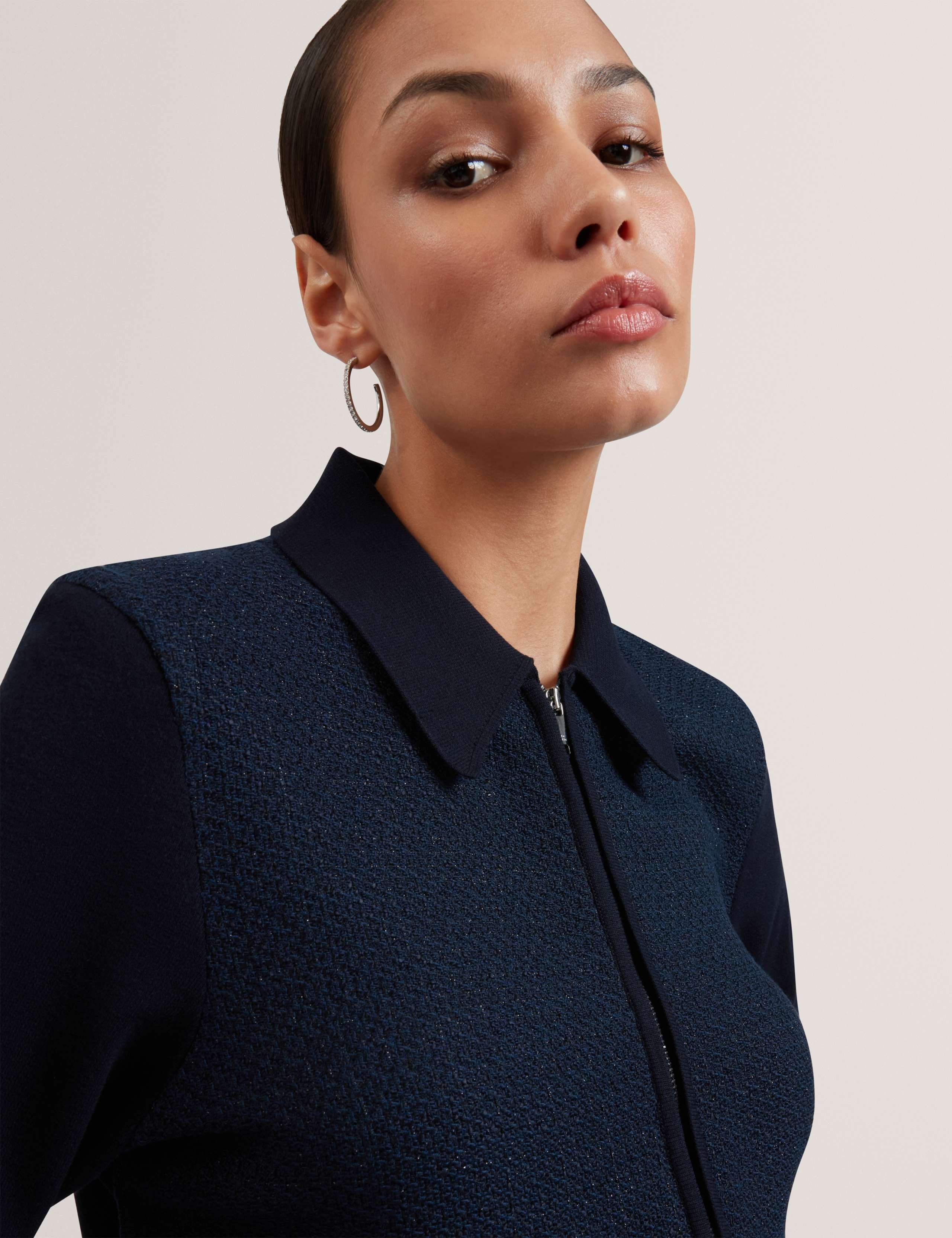 Metallic Collared Zip Up Cardigan 4 of 7