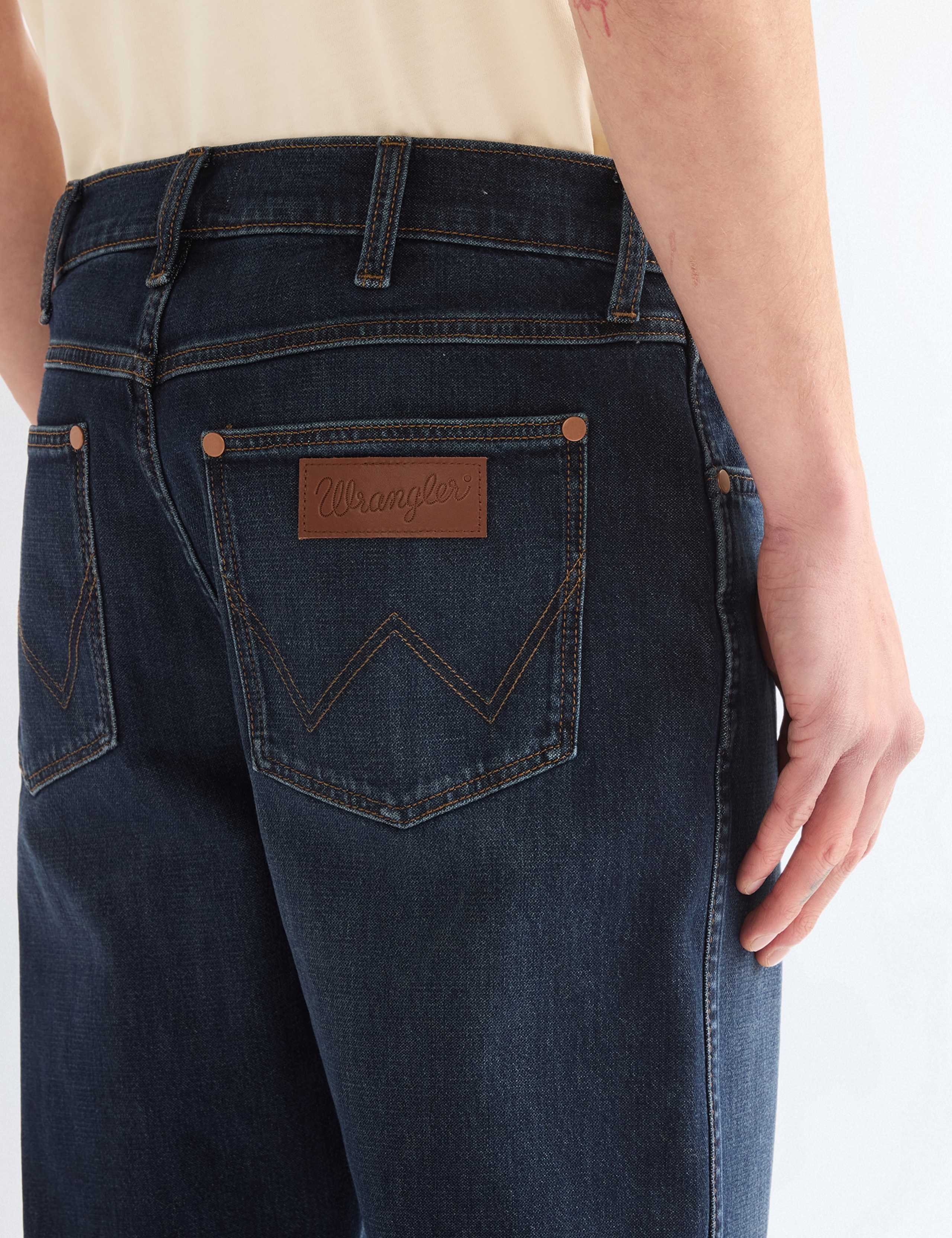 Redford Tapered Fit Pure Cotton Jeans 5 of 5