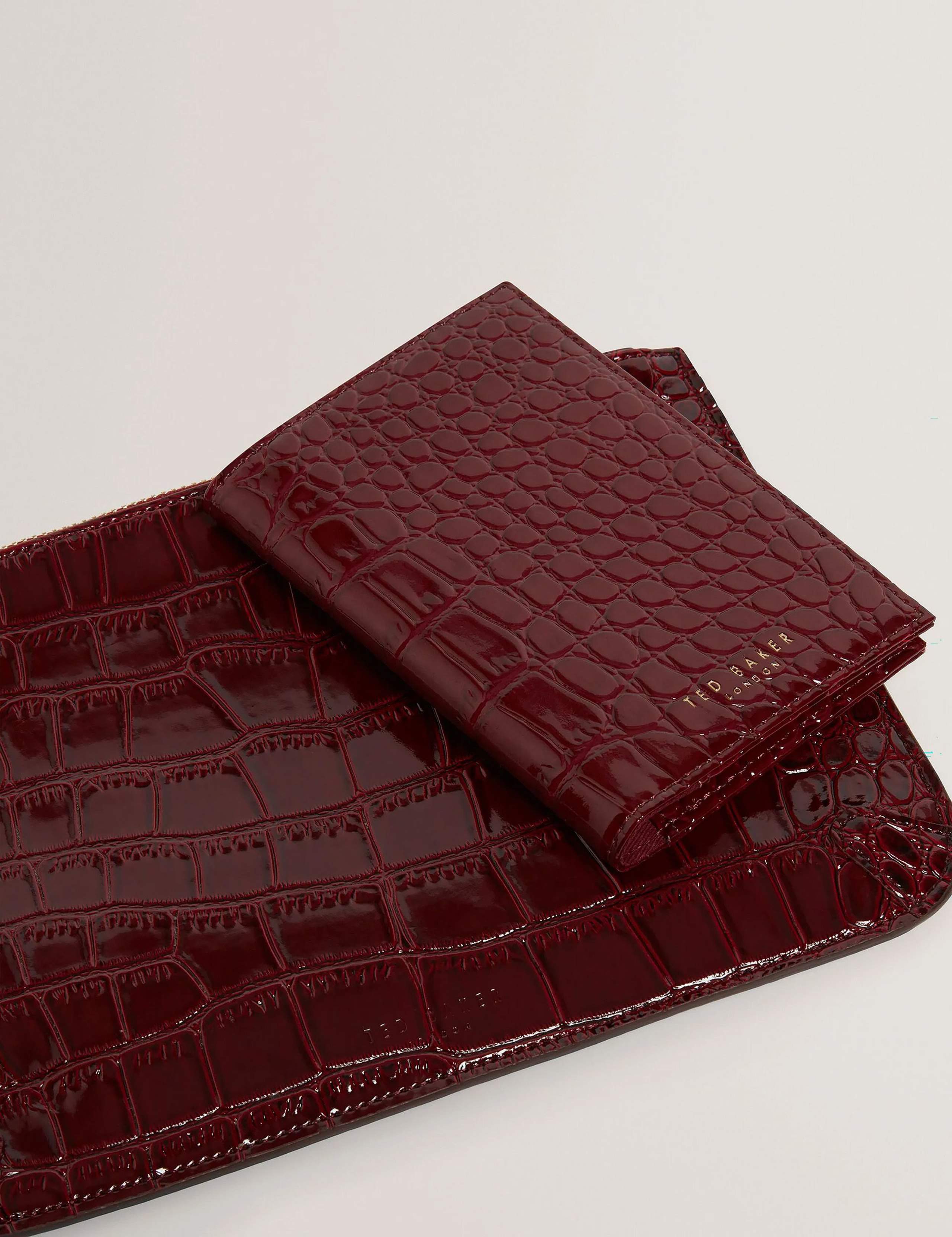 Croc Effect Passport Cover 1 of 5