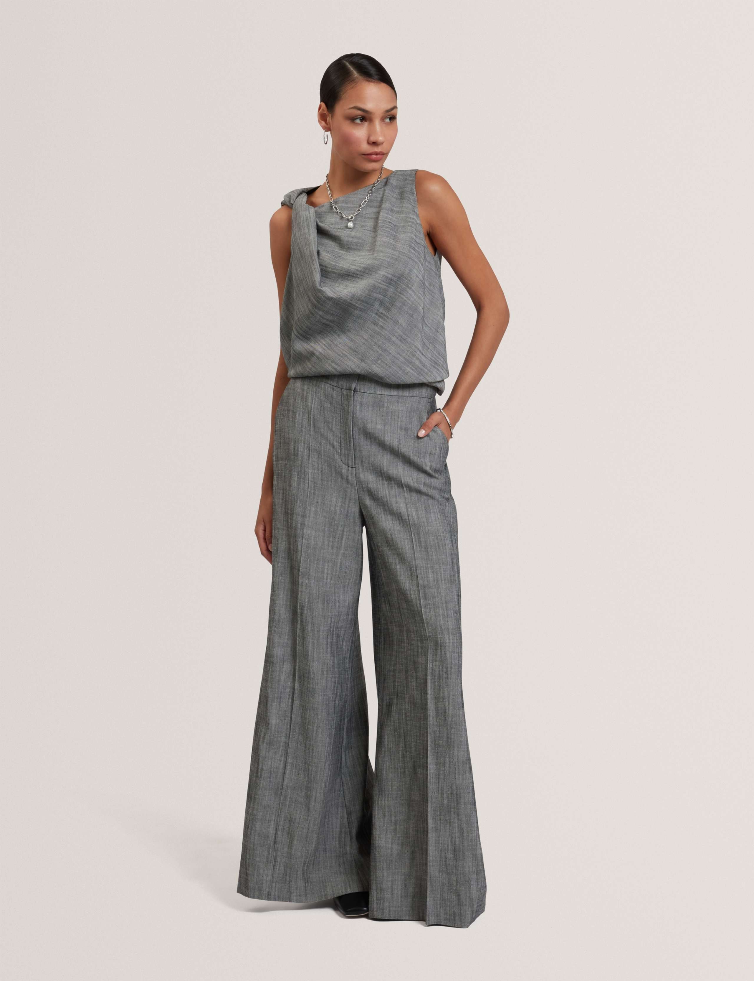 Woven Tailored Wide Leg Trousers 1 of 7