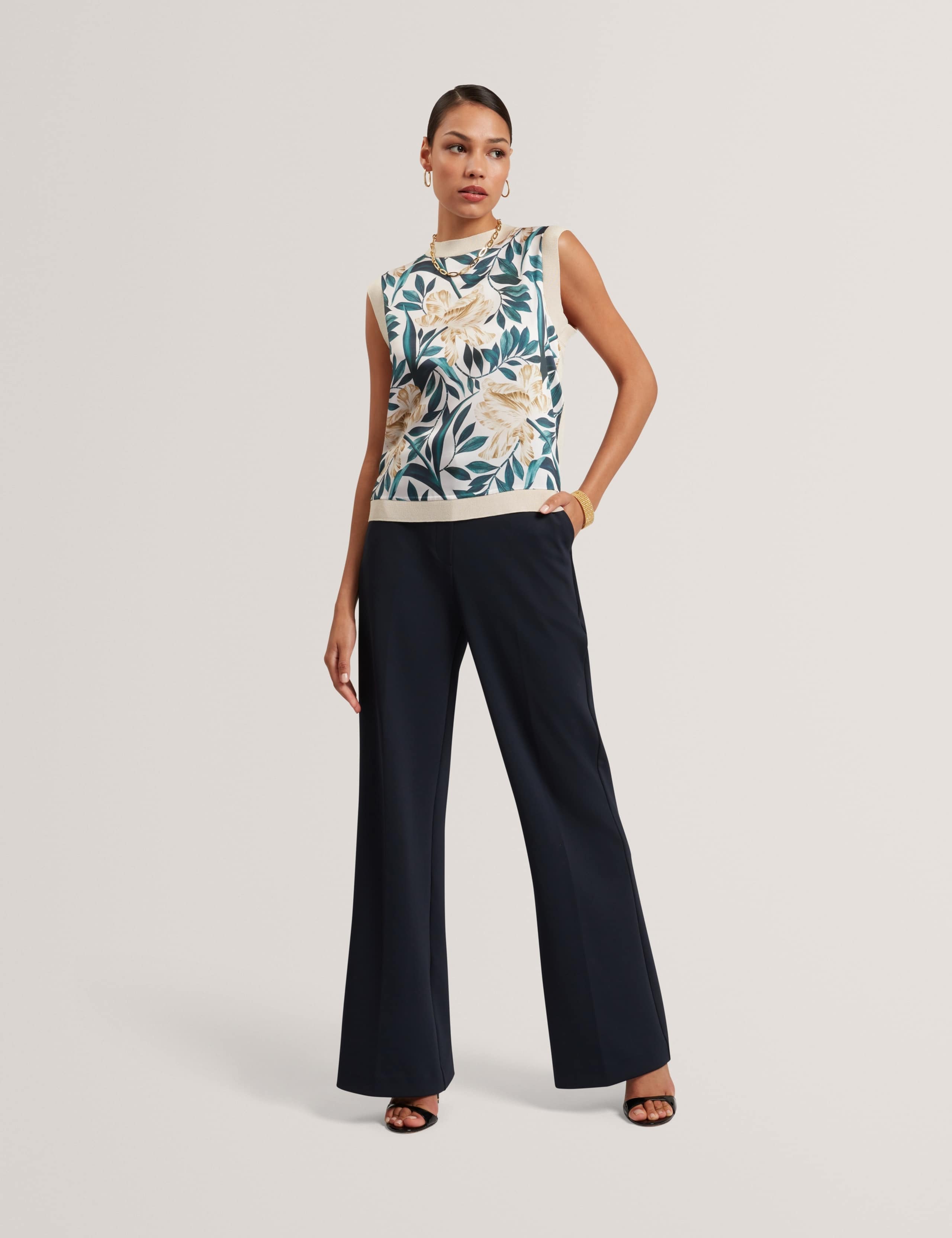 Floral Crew Neck Woven Front Vest Top 3 of 6