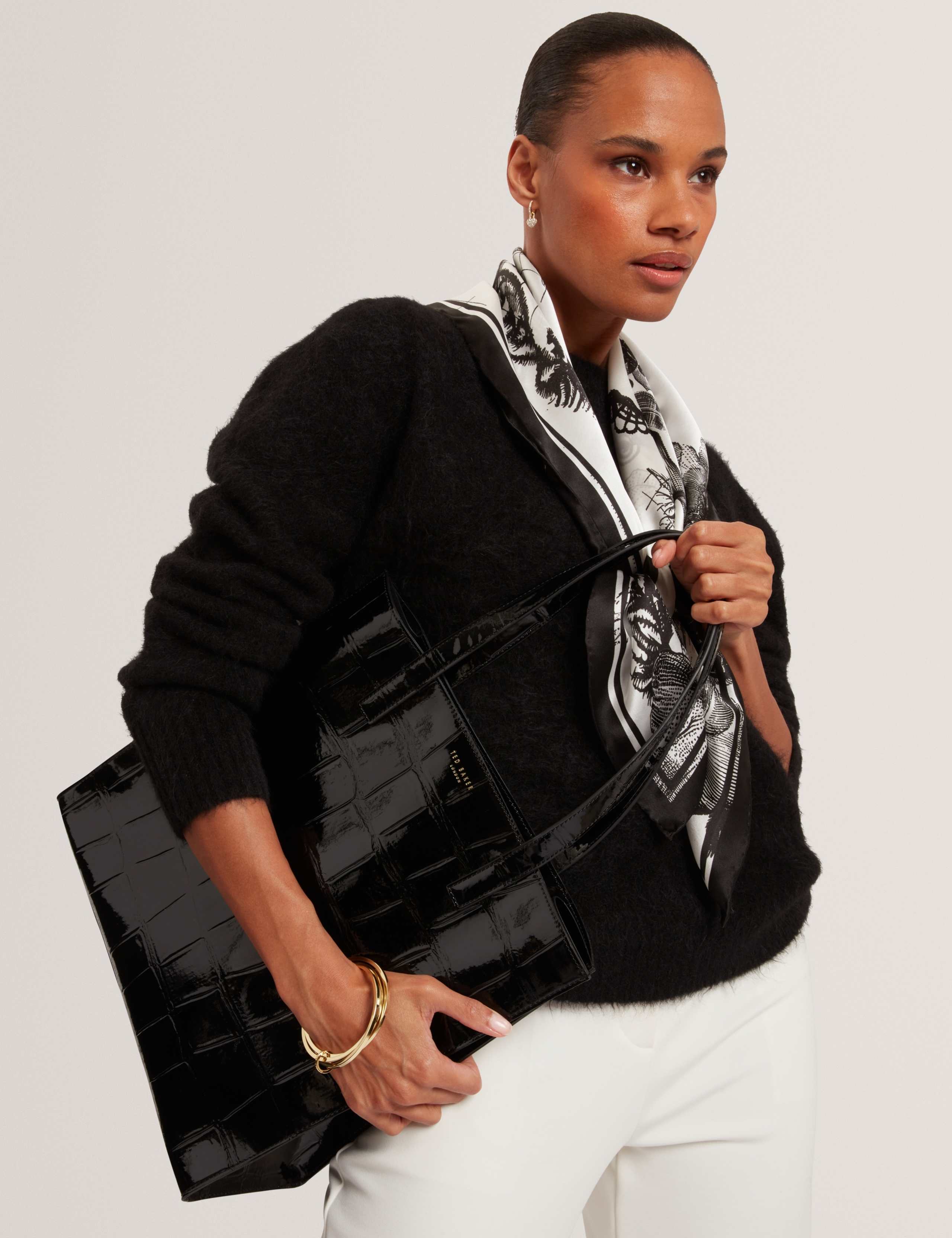 Croc Effect Tote Bag 3 of 5