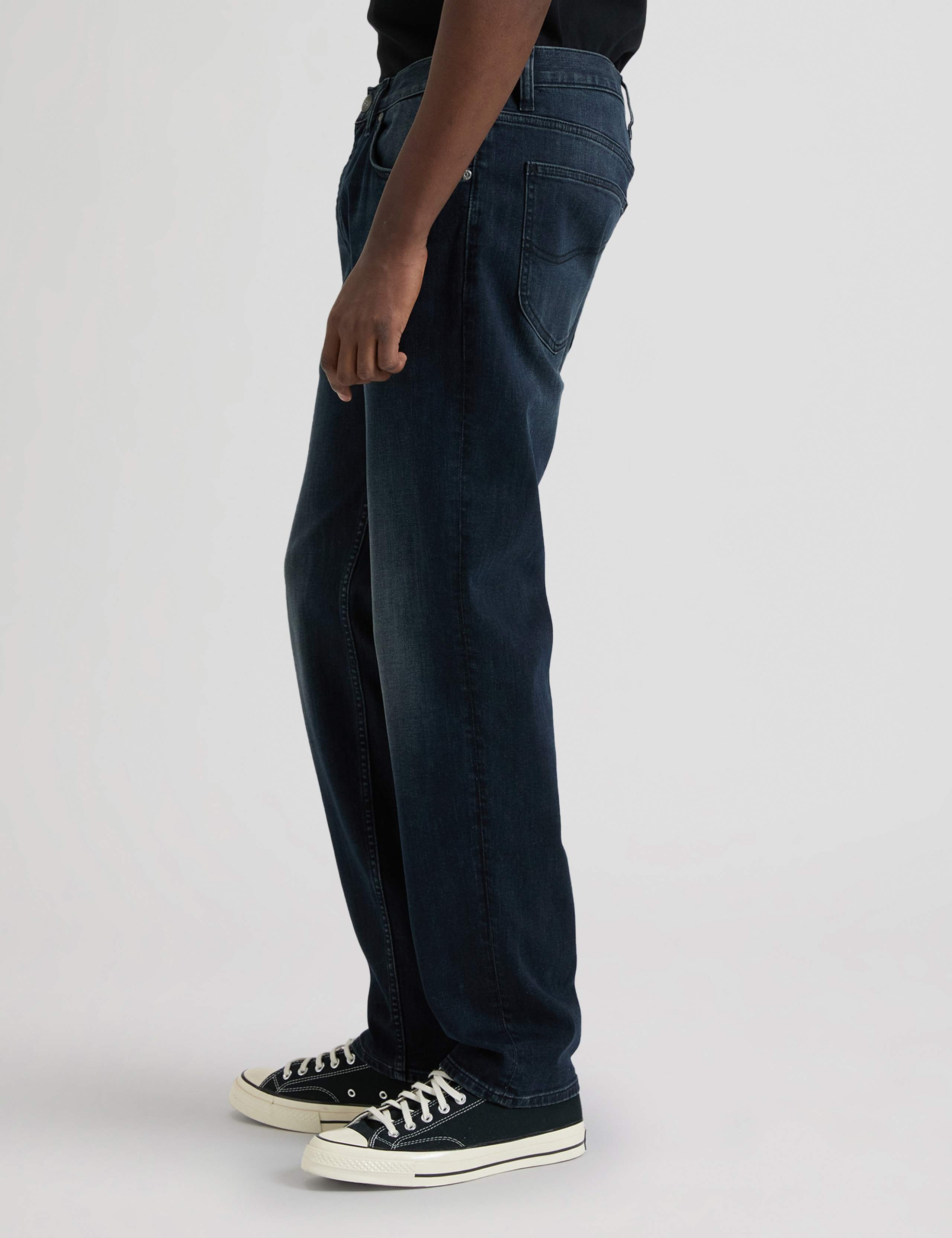 West Regular Fit Vintage Wash 5 Pocket Jeans 6 of 7