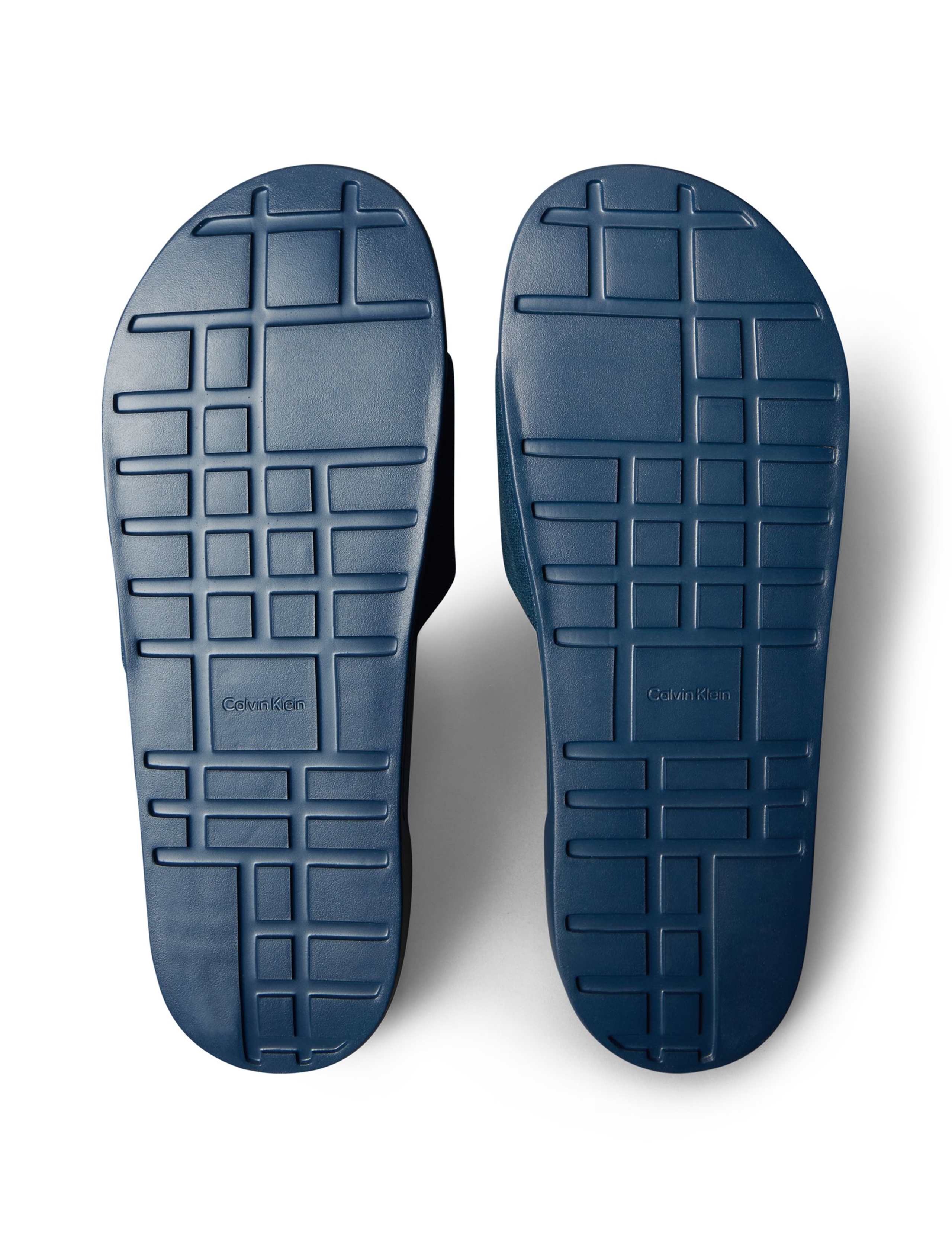 Canvas Contoured Logo Sliders 6 of 6