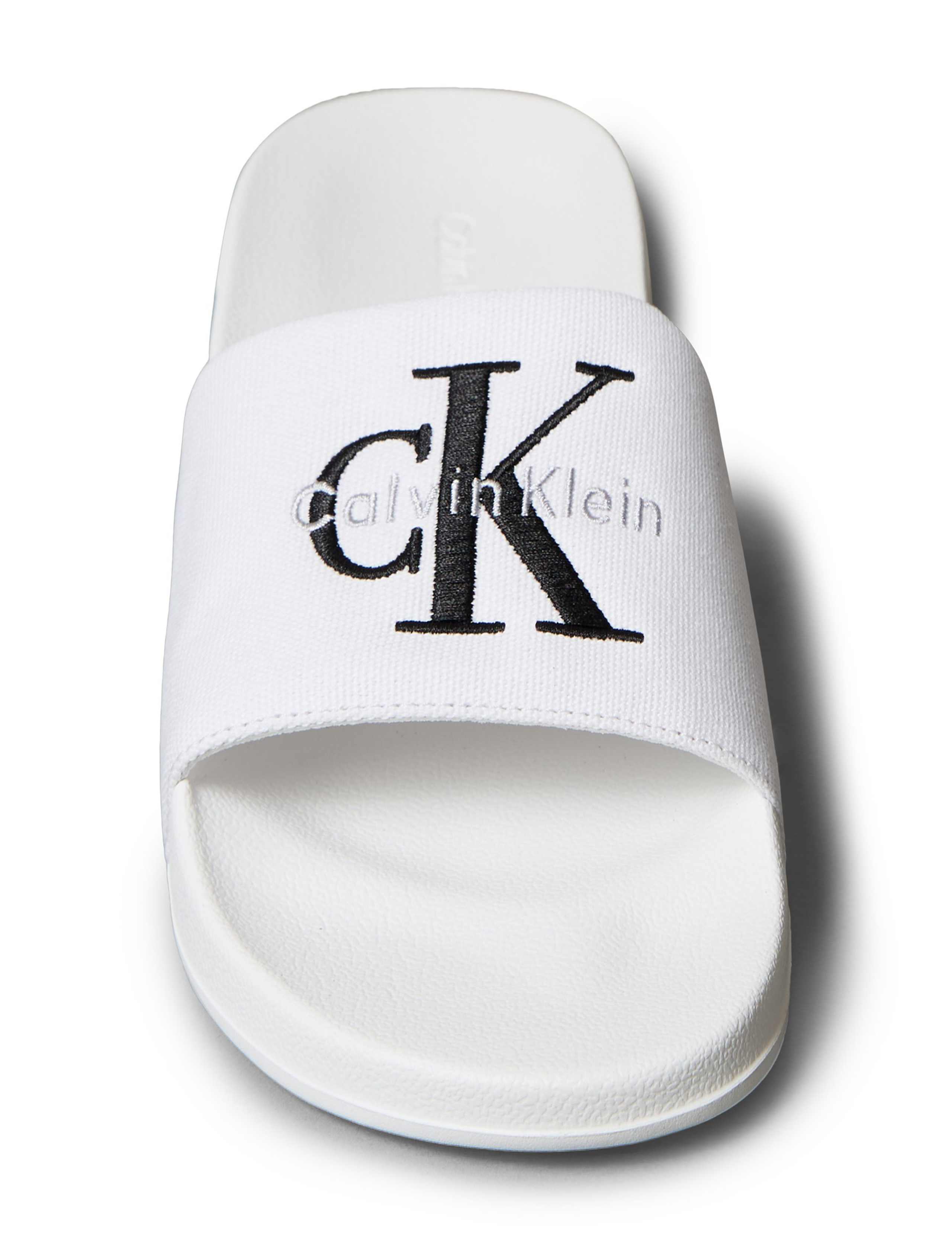 Canvas Contoured Logo Sliders 5 of 6