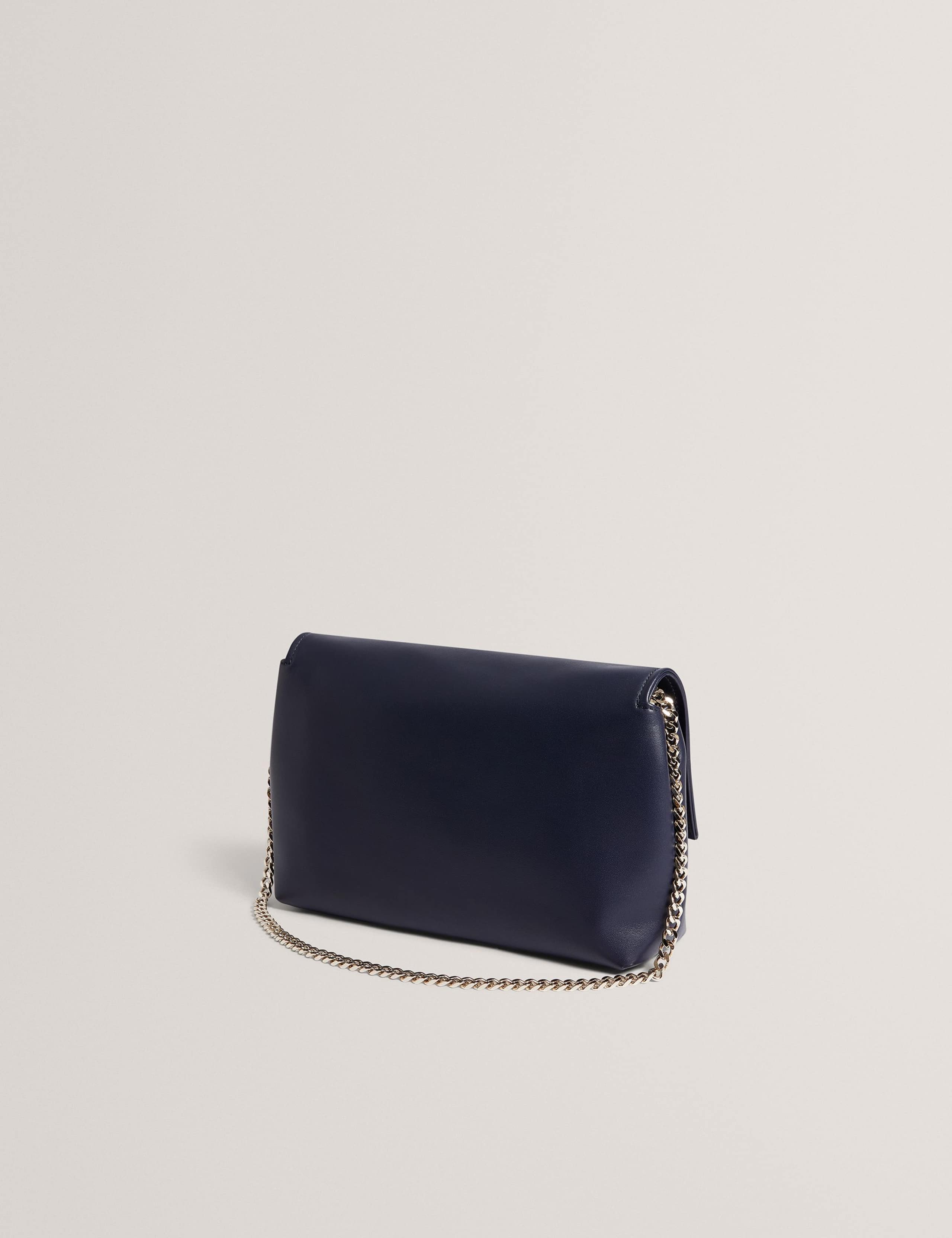Leather Chain Strap Shoulder Bag 3 of 4