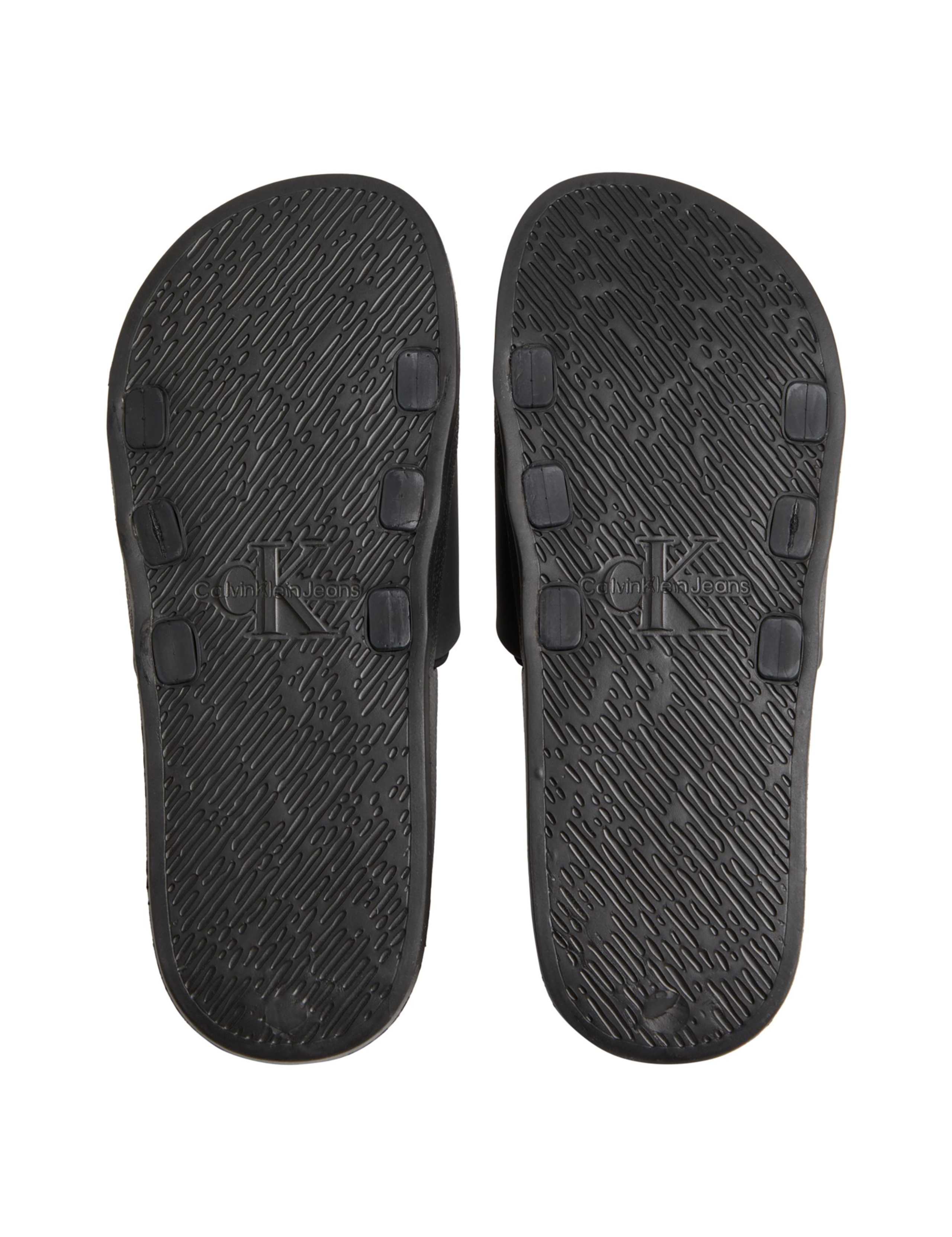 Essentials Neoprene Logo Sliders 4 of 4