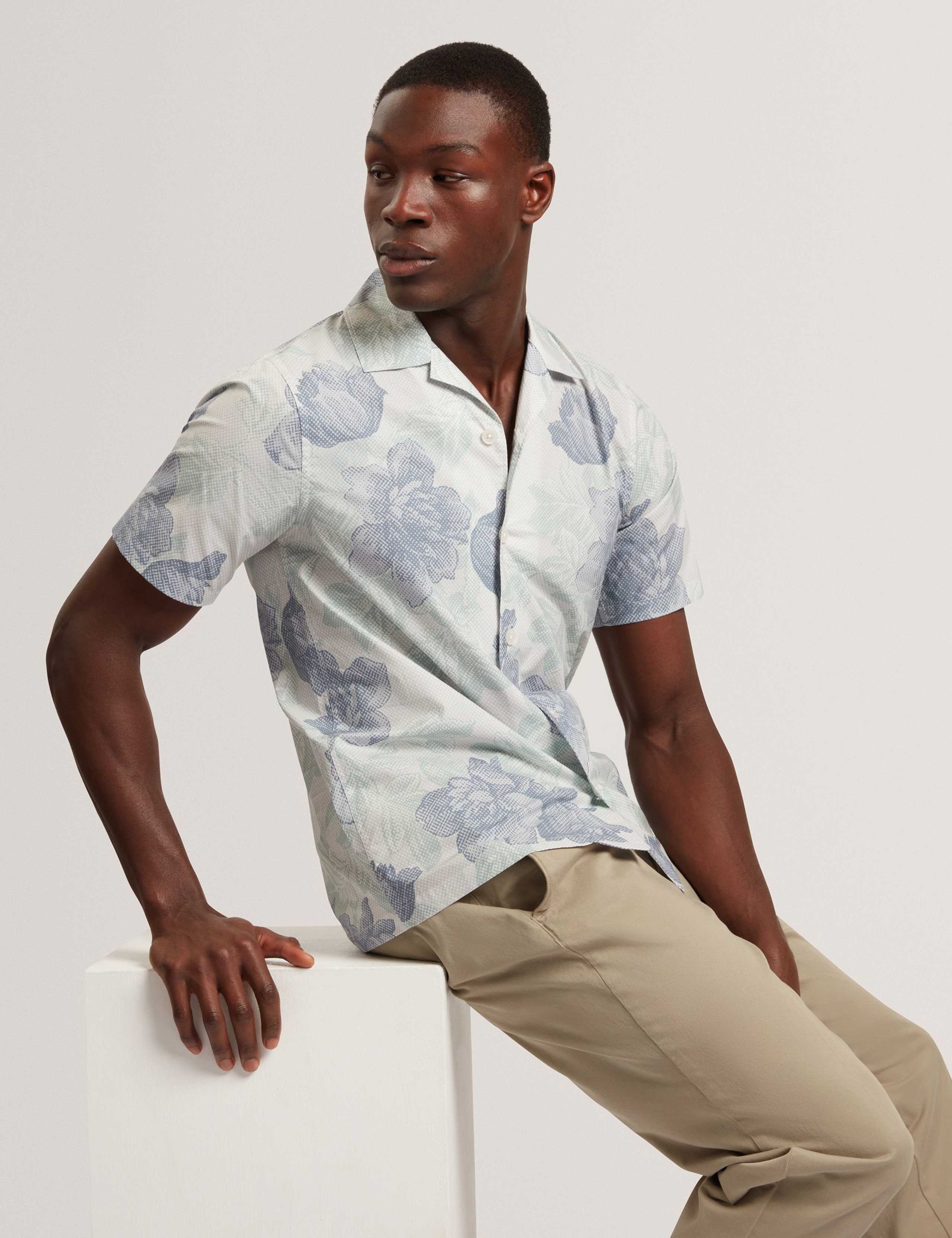 Regular Fit Pure Cotton Floral Short Sleeve Shirt 3 of 5