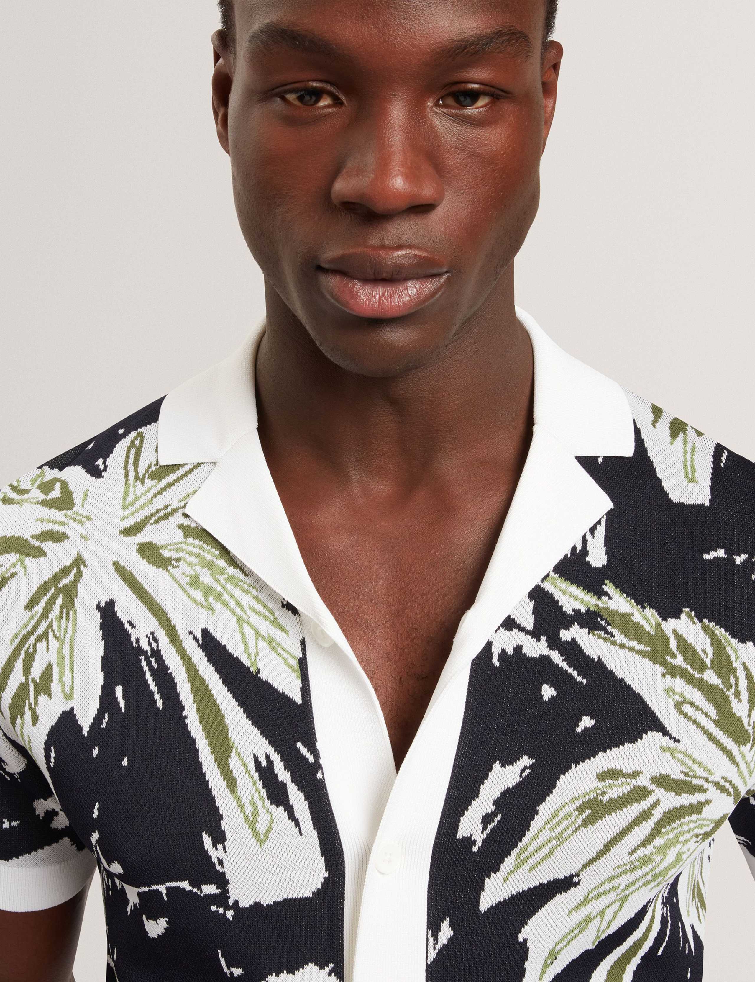 Regular Fit Floral Knitted Shirt 4 of 7