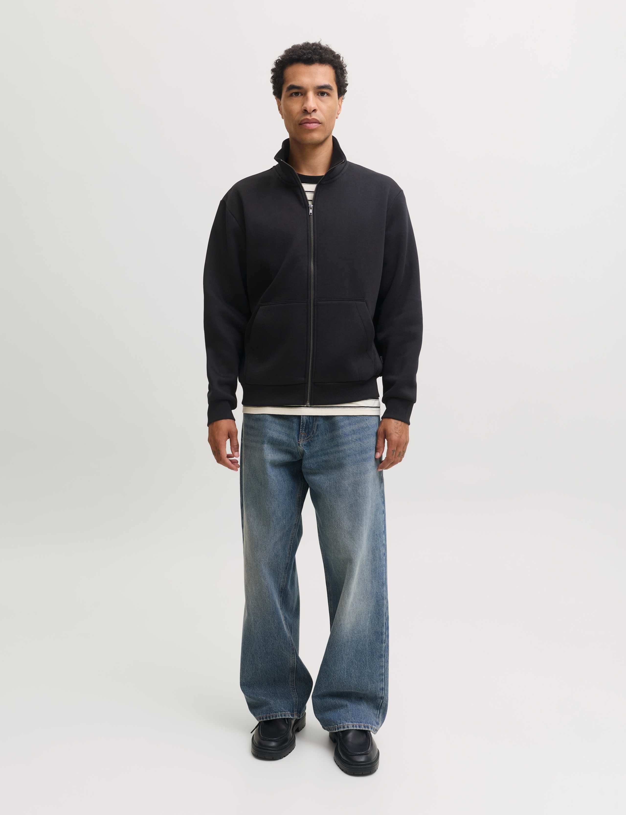 Fleece Funnel Neck Long Sleeve Sweatshirt 3 of 7