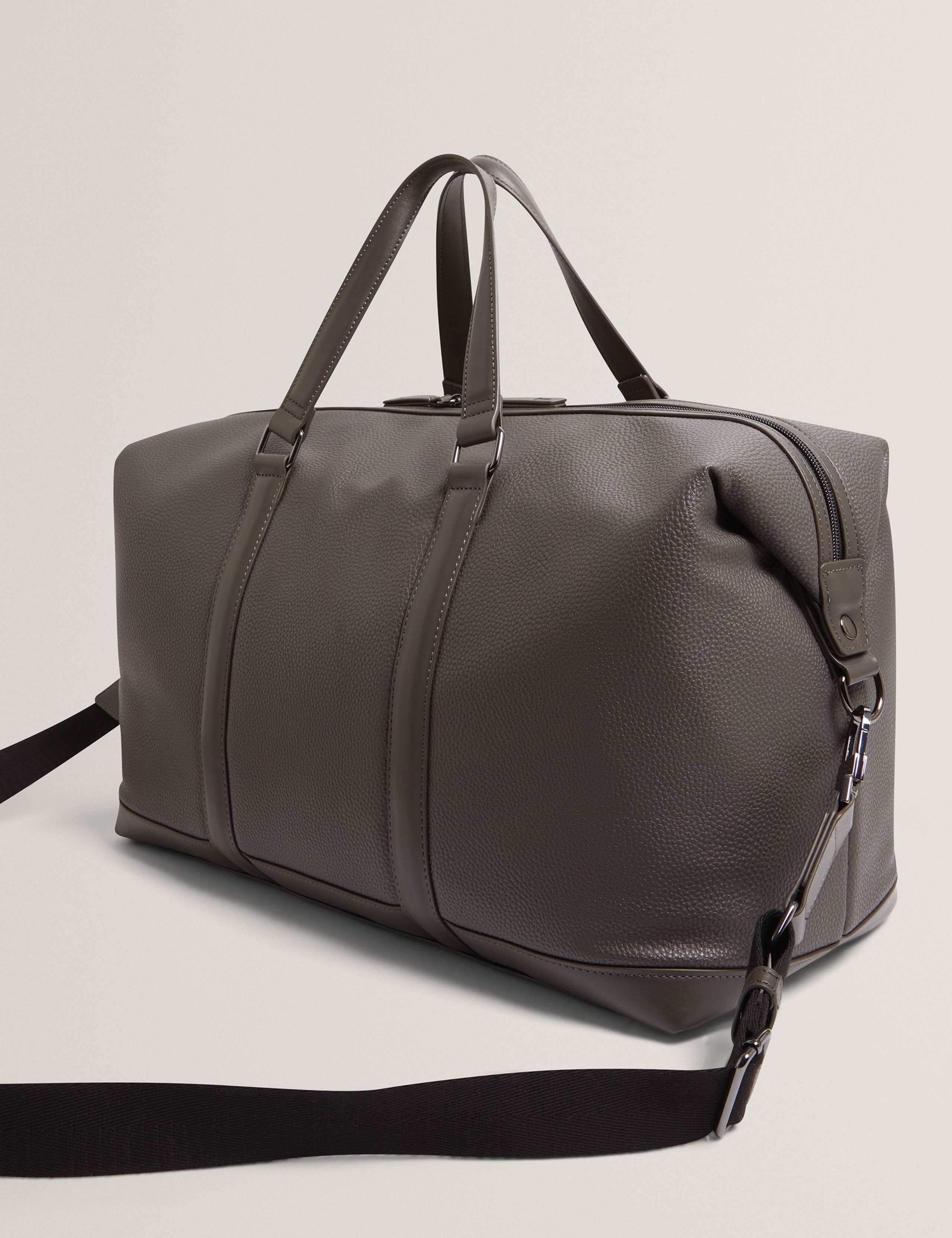 Pebbled Faux Leather Holdall 3 of 4
