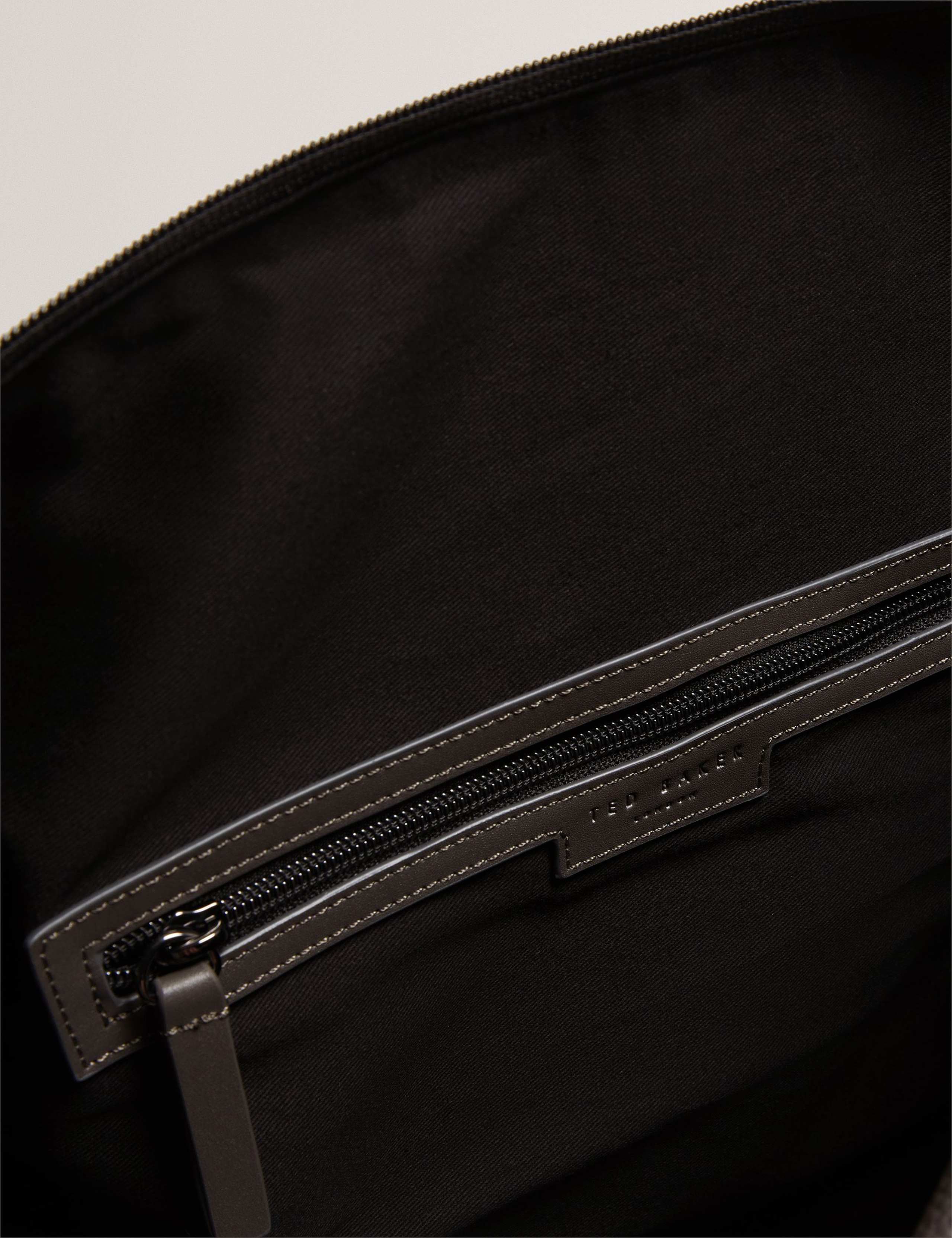 Pebbled Faux Leather Holdall 4 of 4