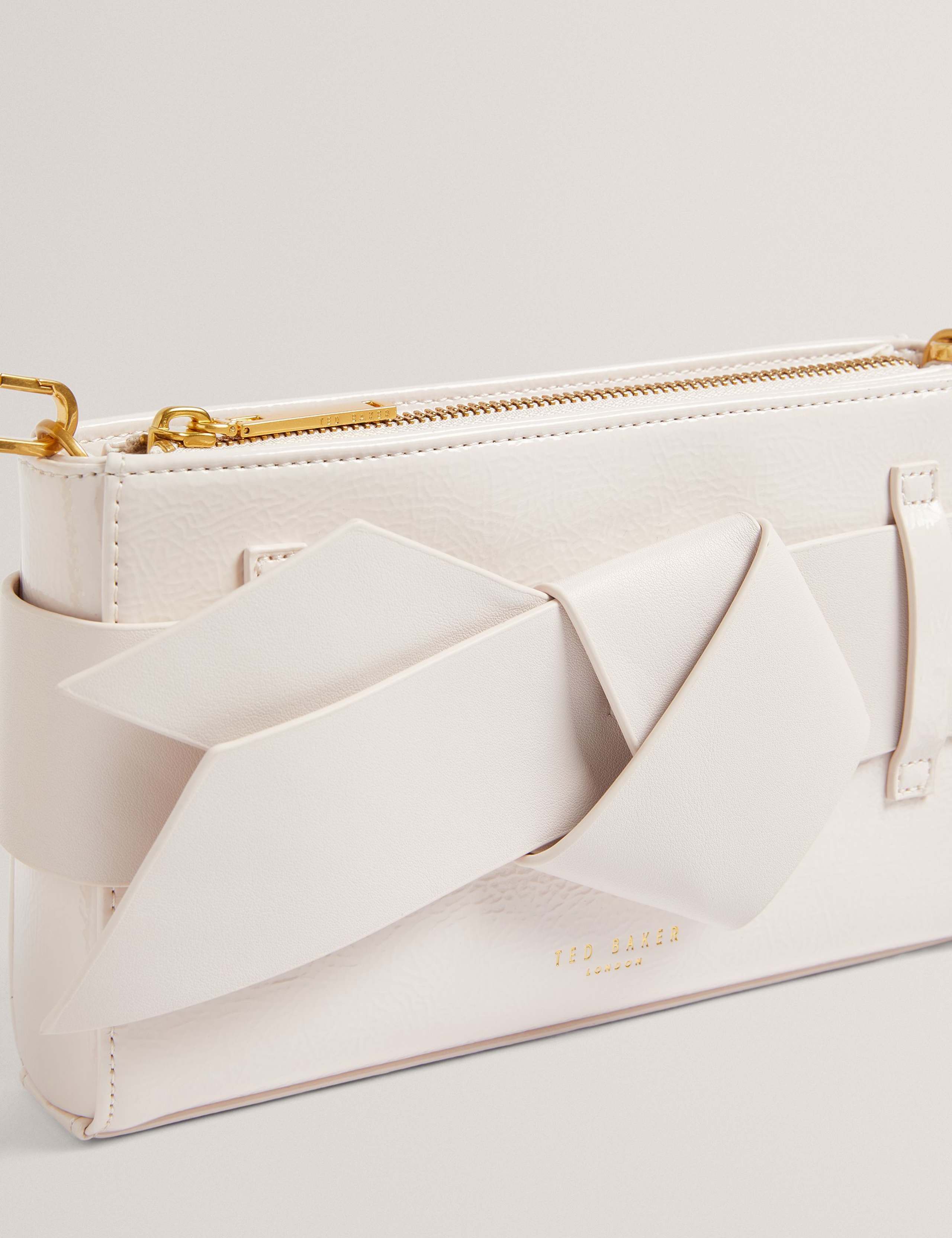 Faux Leather Knot Bow Clutch Bag 2 of 4