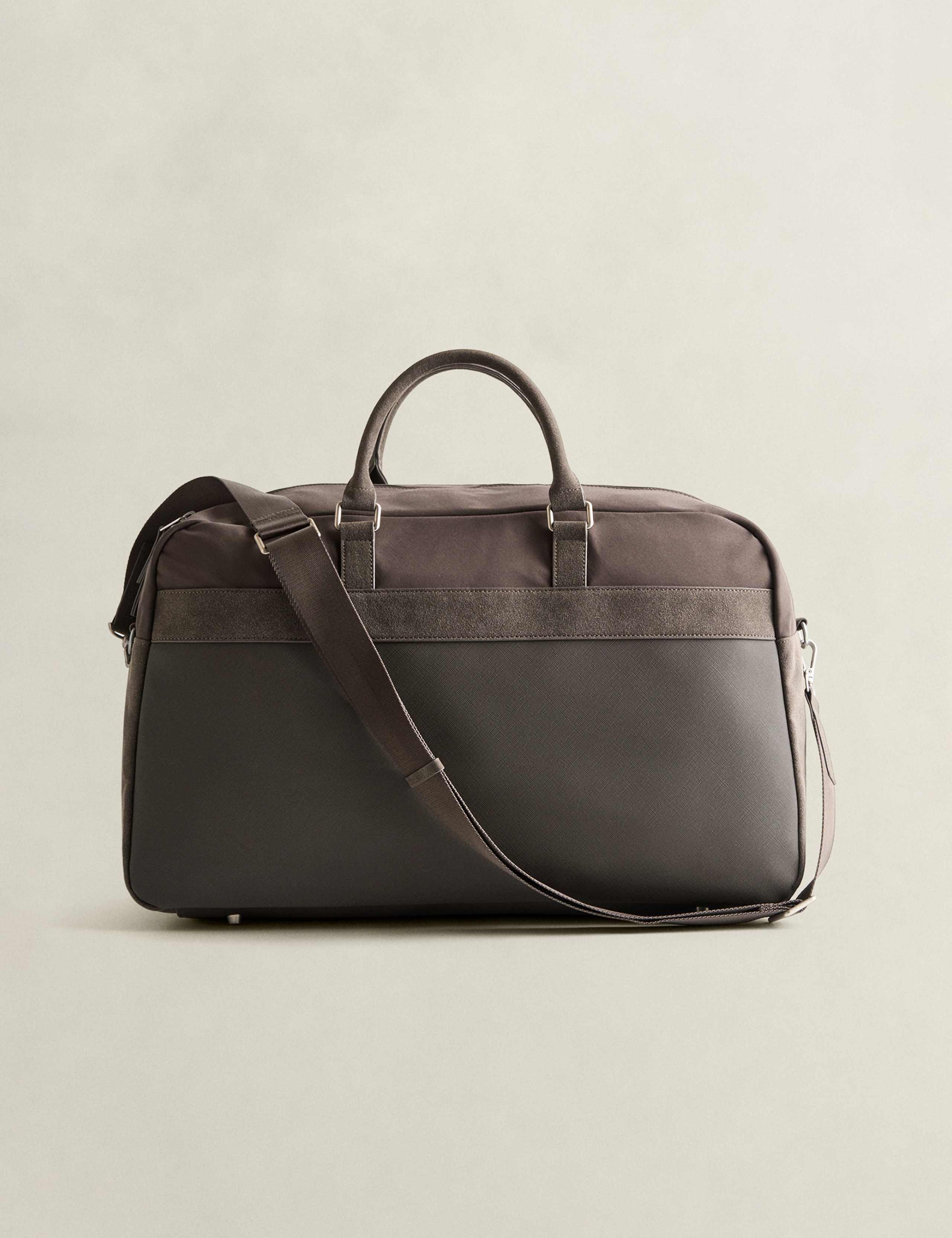 Weekend Bag 2 of 5